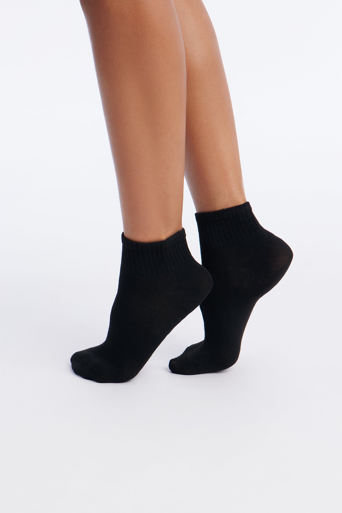 10 Pack Quarter Length Socks - Black/combo