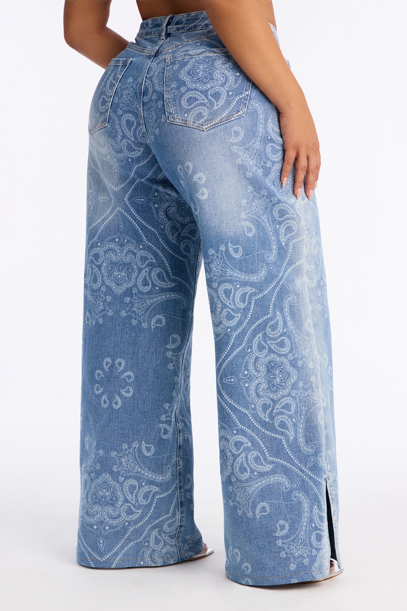 Playa Days Stretch Wide Leg Jeans - Light Wash