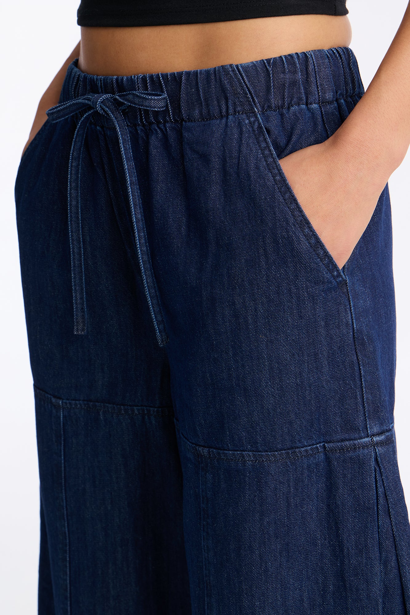 Petite Brigantine Pull On Wide Leg Jeans - Dark Wash
