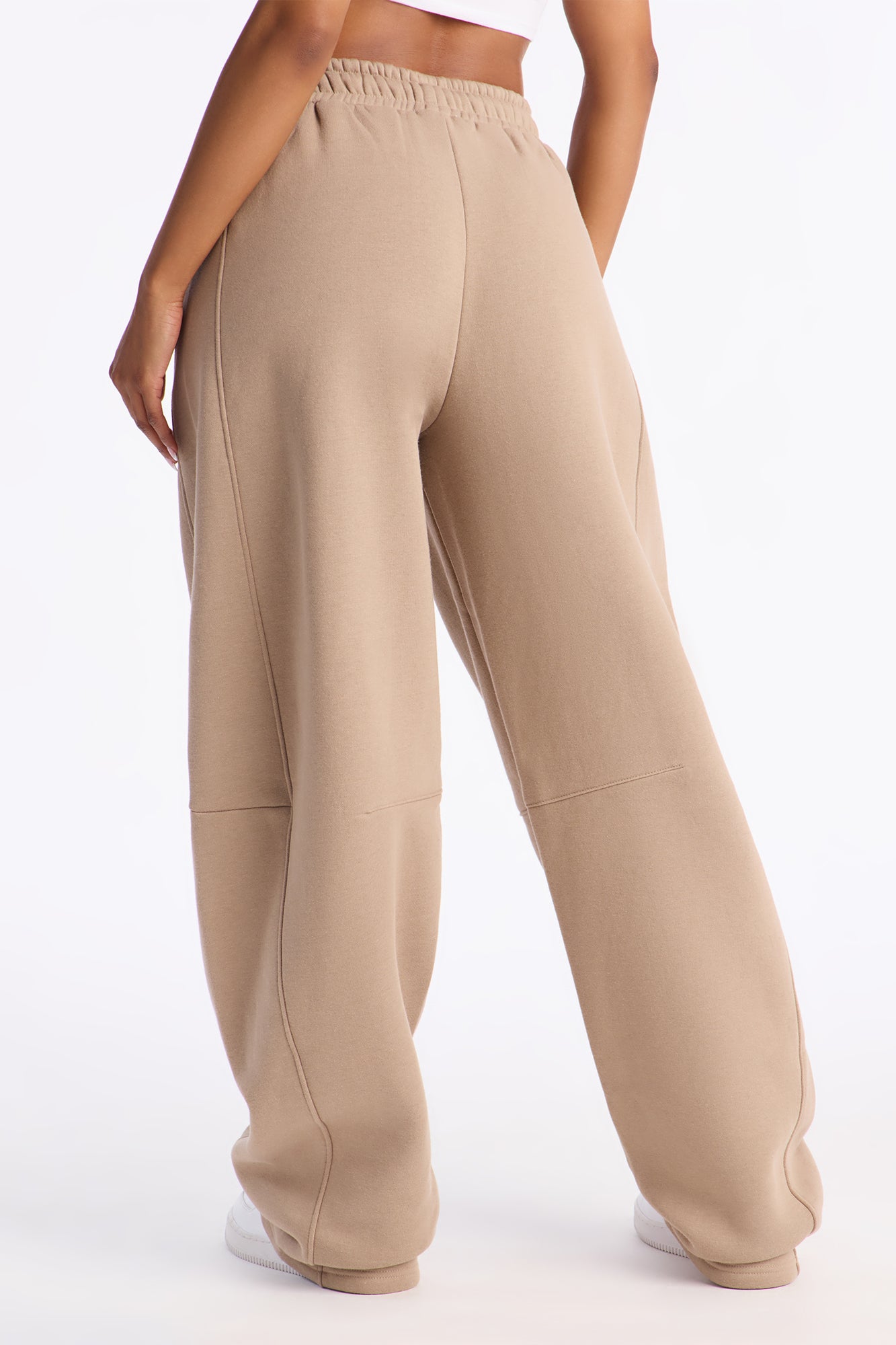 Solaris Barrel Leg Fleece Pant - Taupe