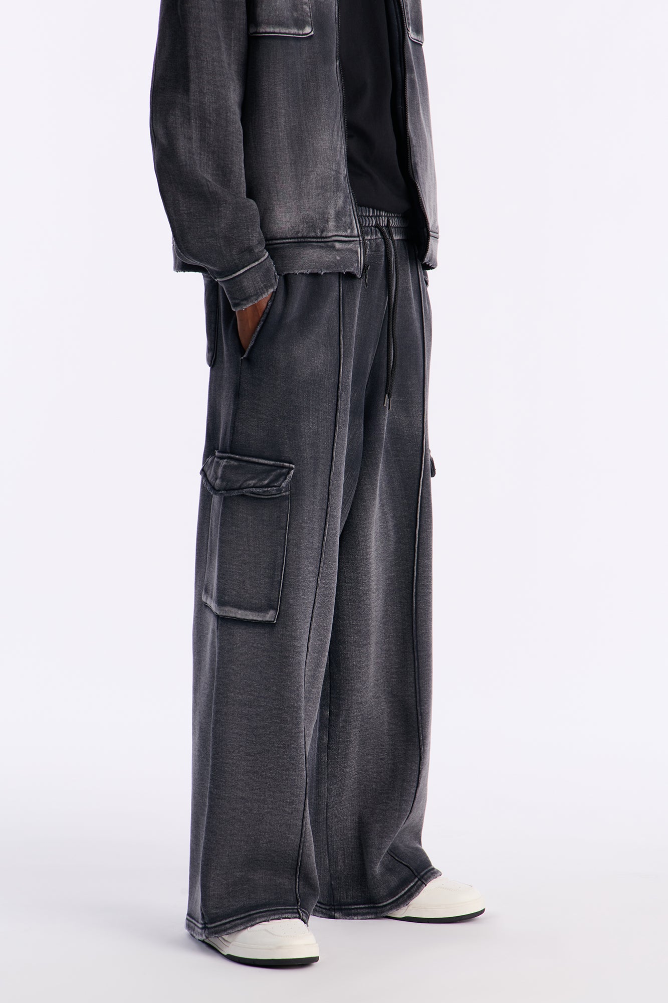 Heavy Wash Baggy Fleece Cargo Pants - Black Wash