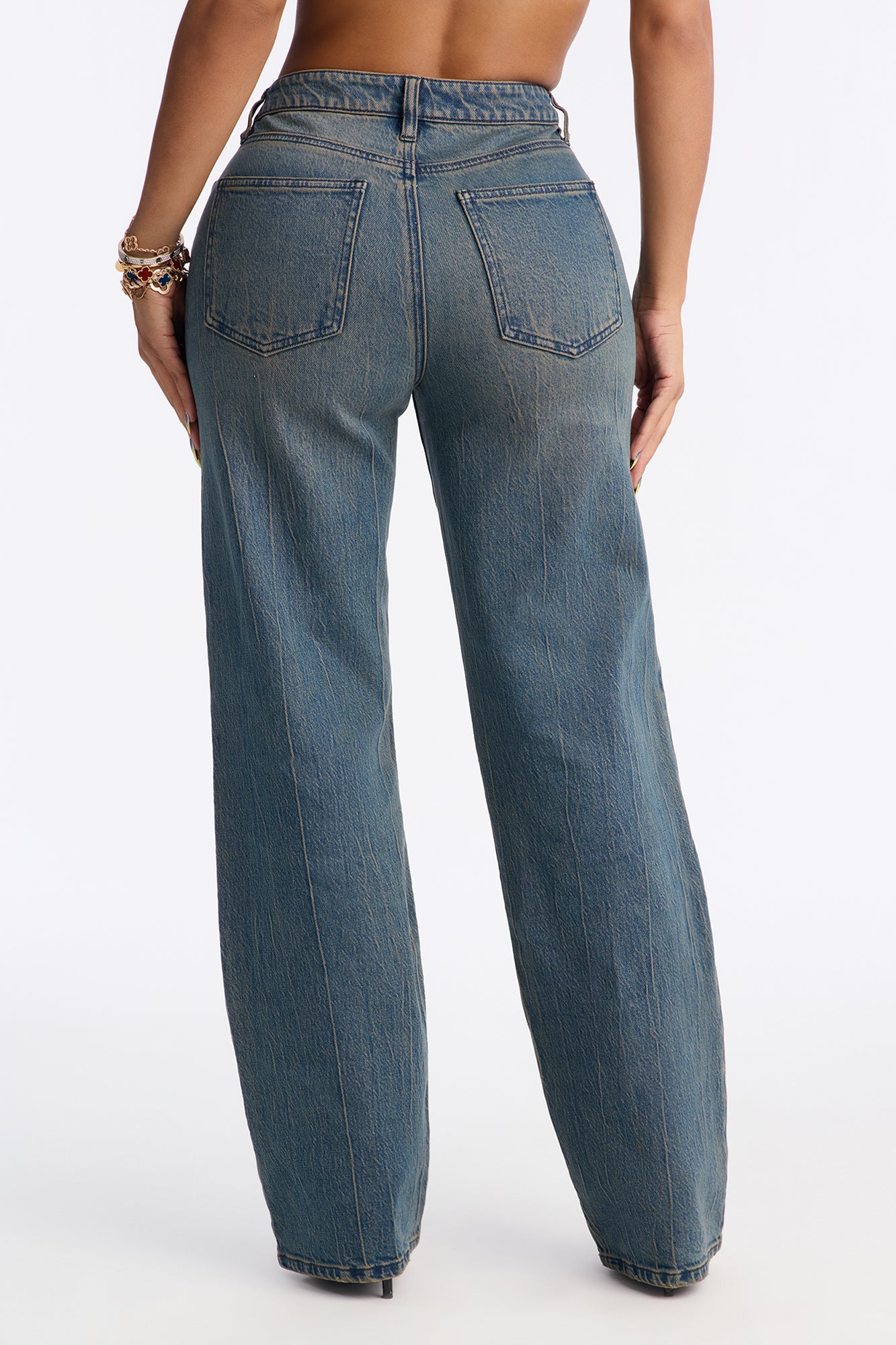 Look Around Straight Leg Jeans - Dark Wash
