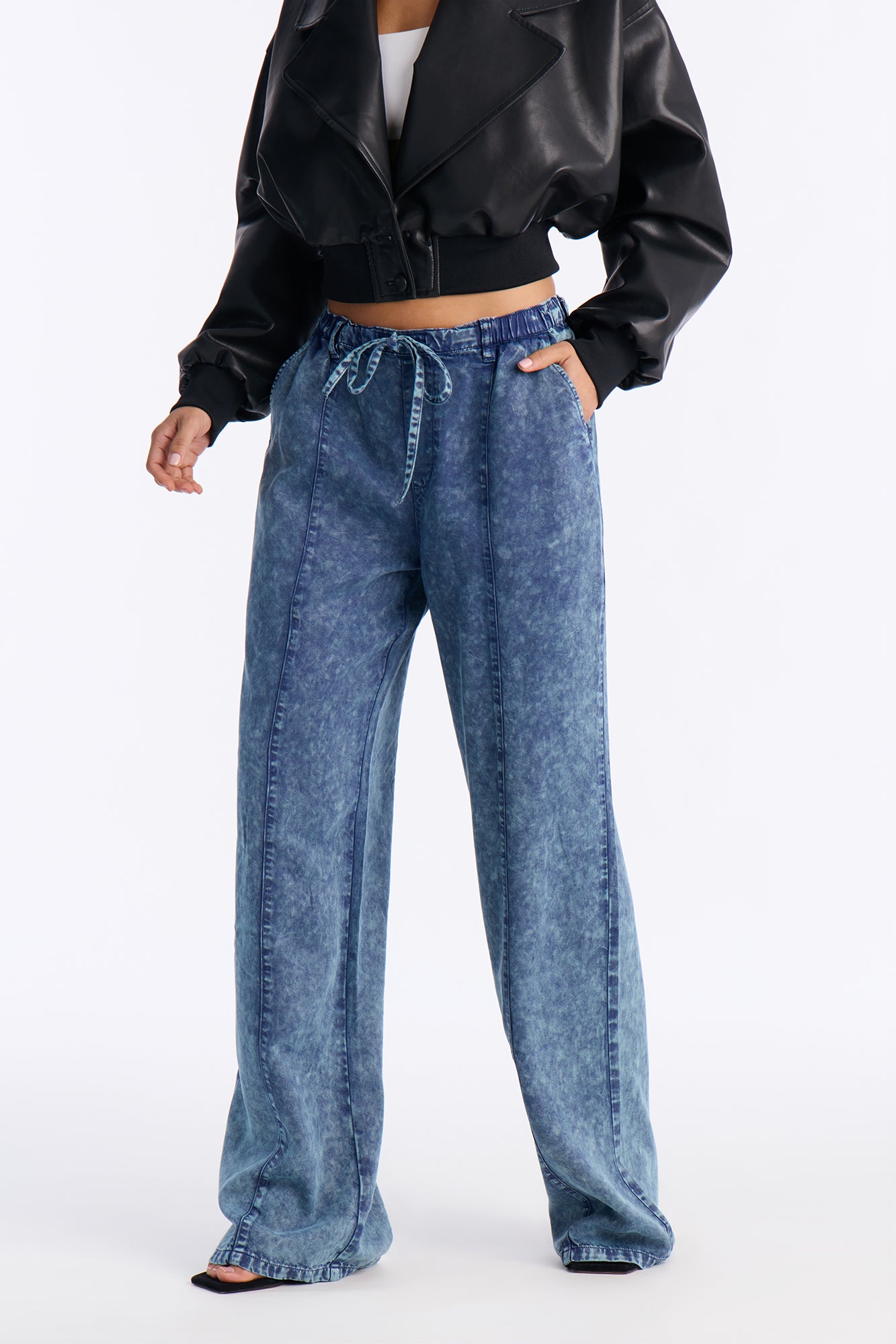 Okalani Washed Wide Leg Pant 33 - Denim