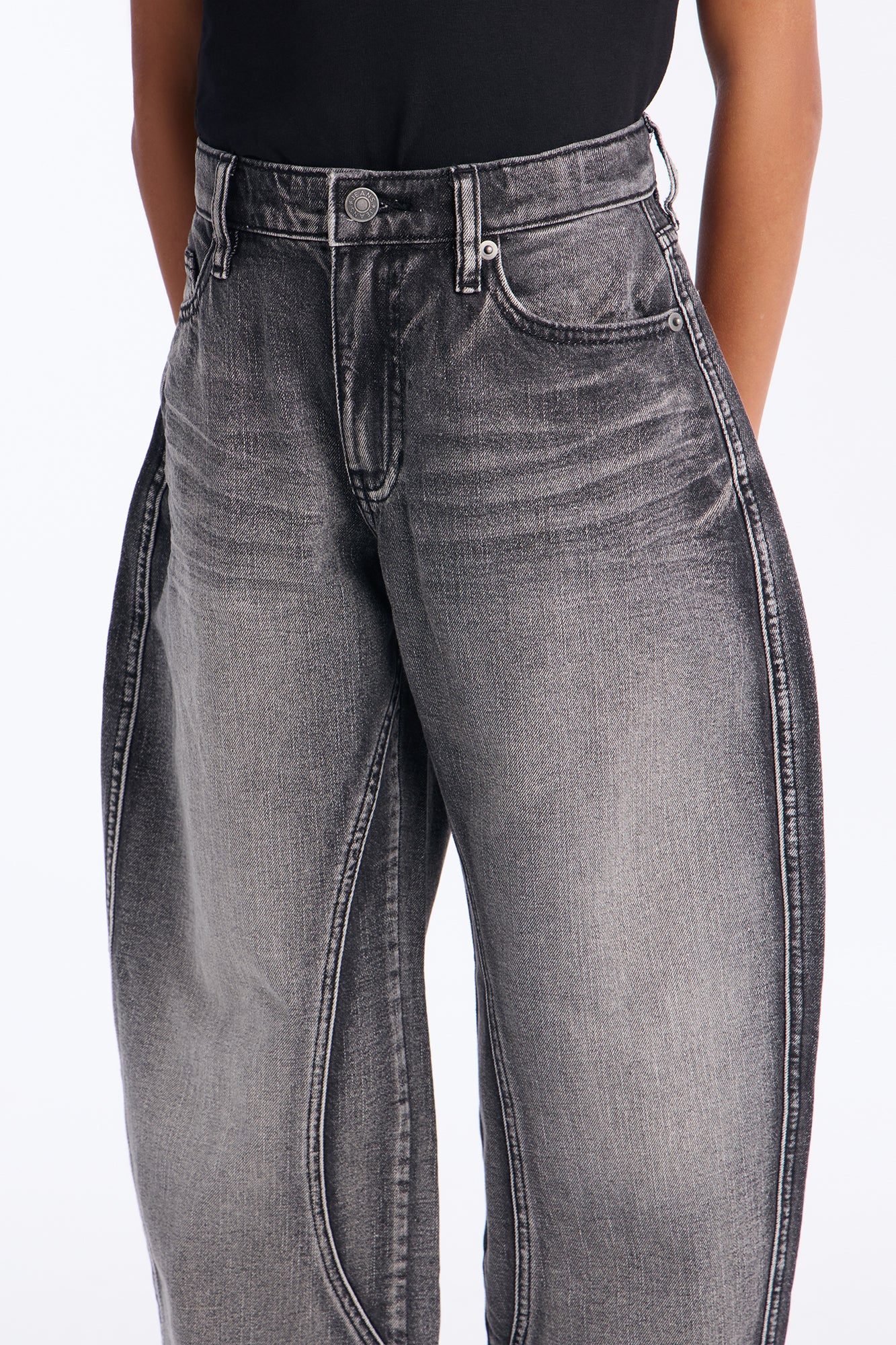 Mini Barrel Smoked Crafted Jean - Black Wash