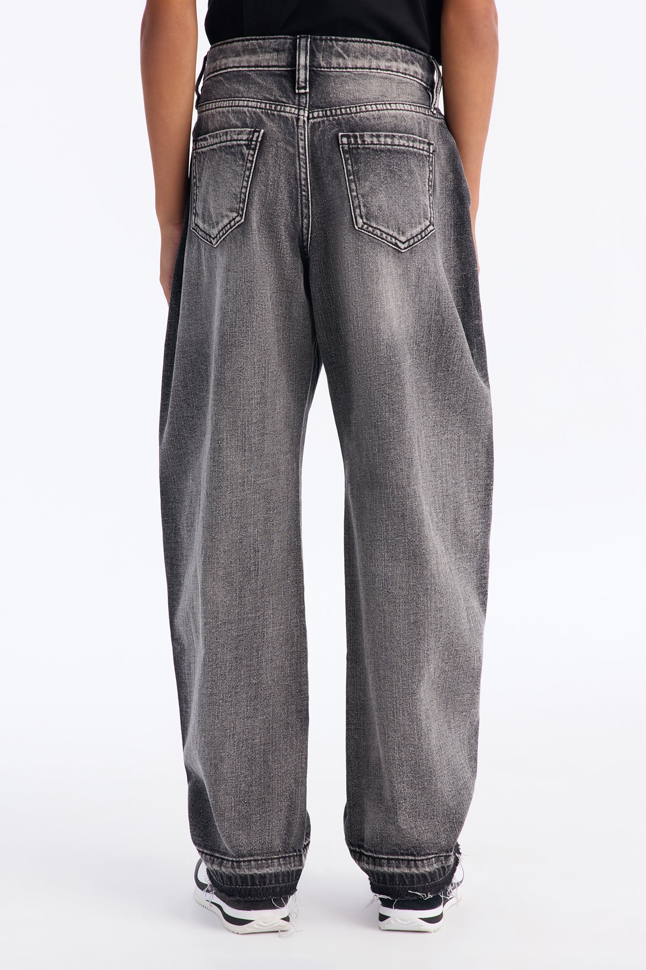 Mini Barrel Smoked Crafted Jean - Black Wash