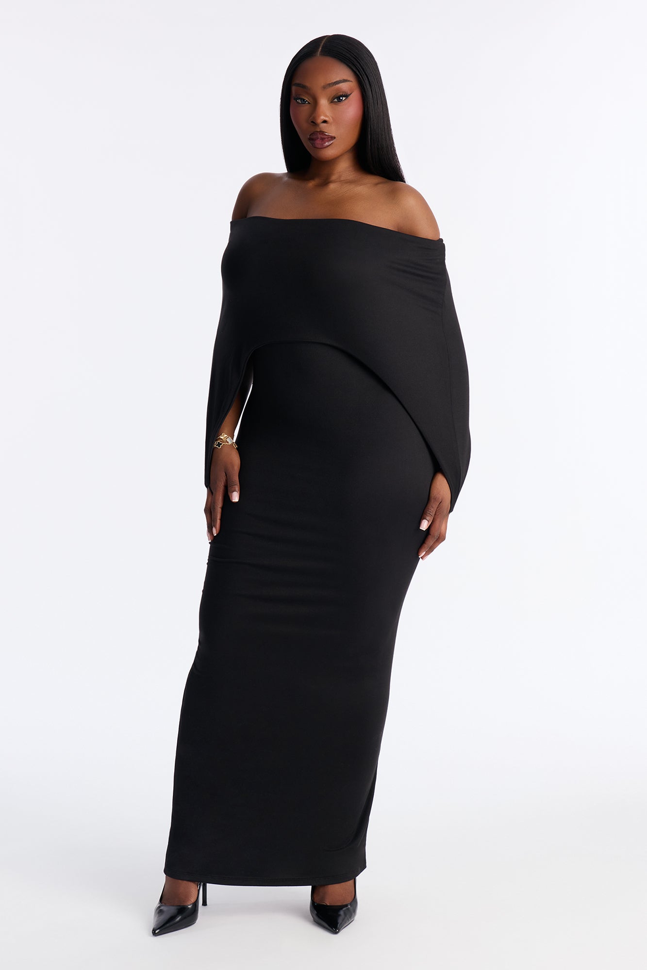 Runway Muse Off Shoulder Maxi Dress - Black