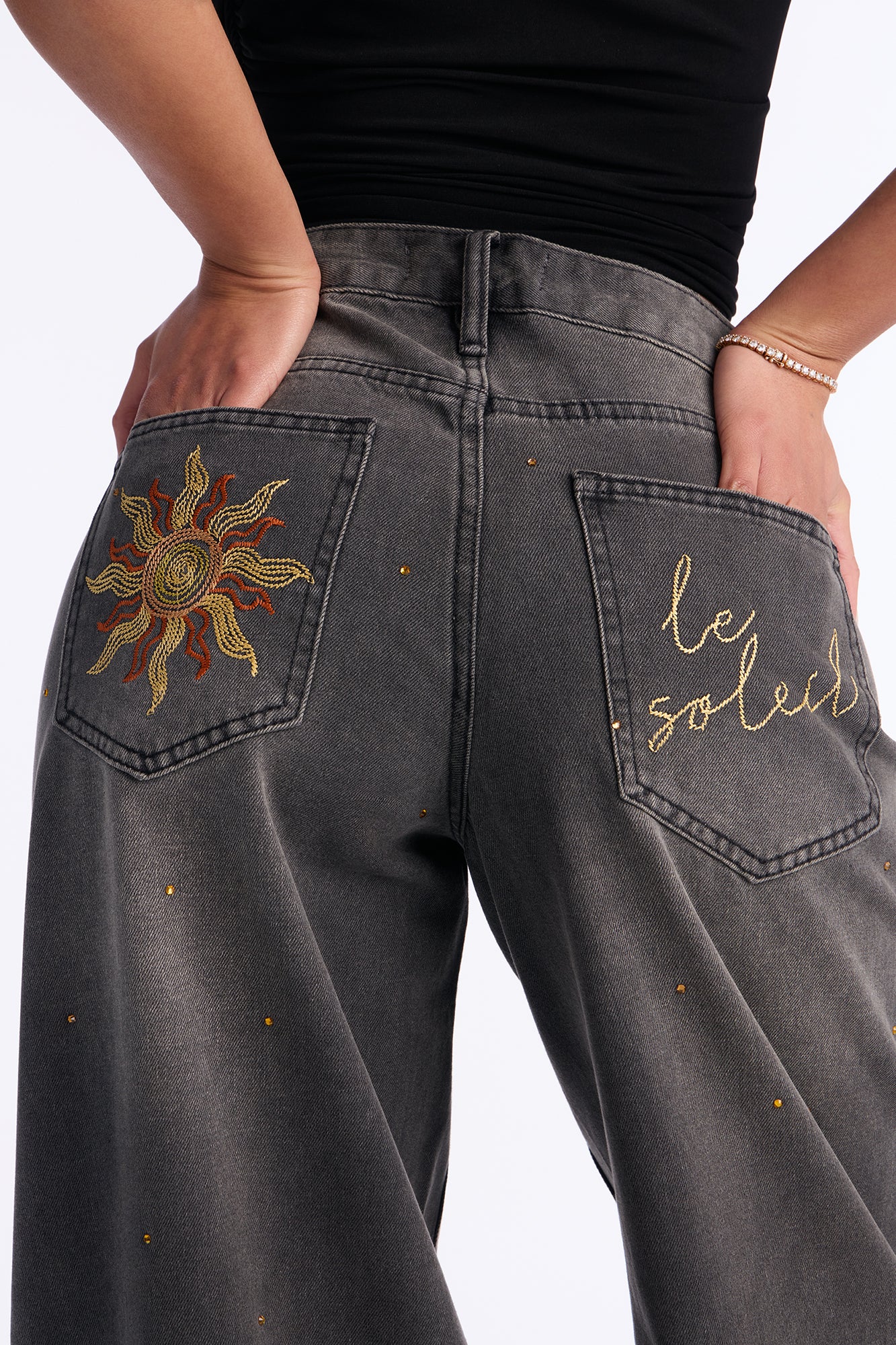 Le Soleil Embroidered Wide Leg Jeans - Grey