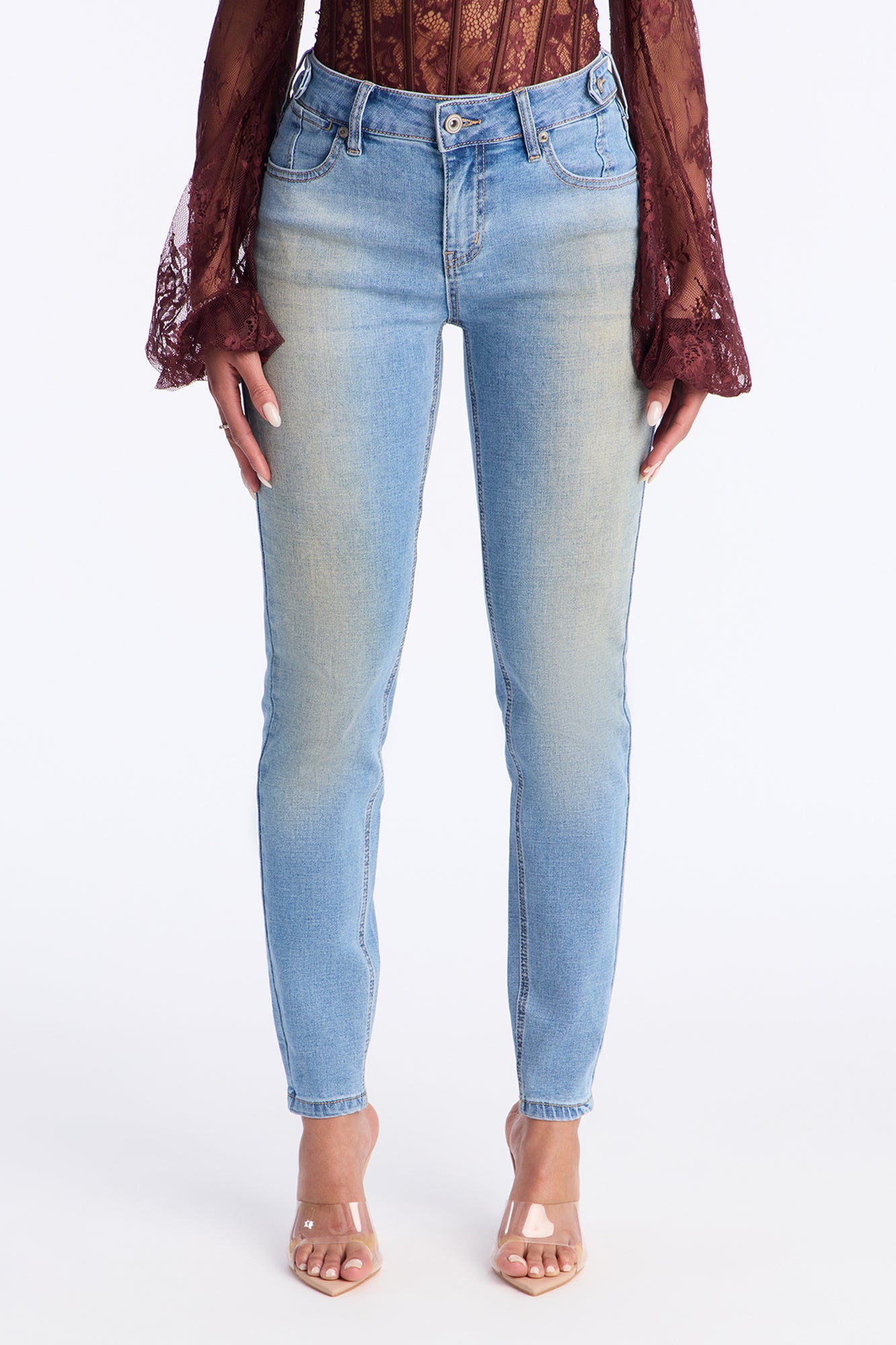 Siena Mid Rise Tinted Skinny Jeans - Light Wash
