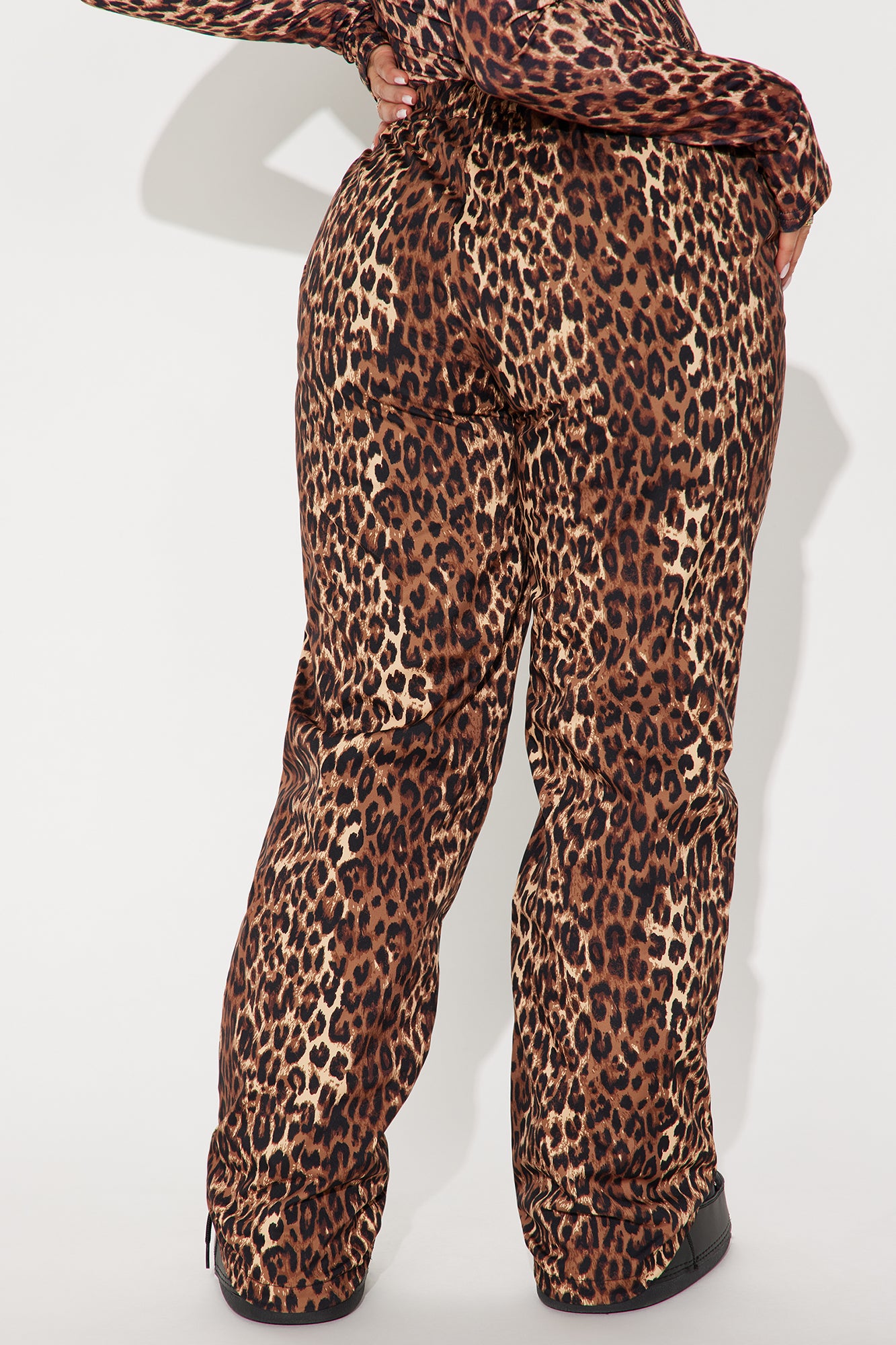 Snow Much Fun Snowboard Pants - Leopard