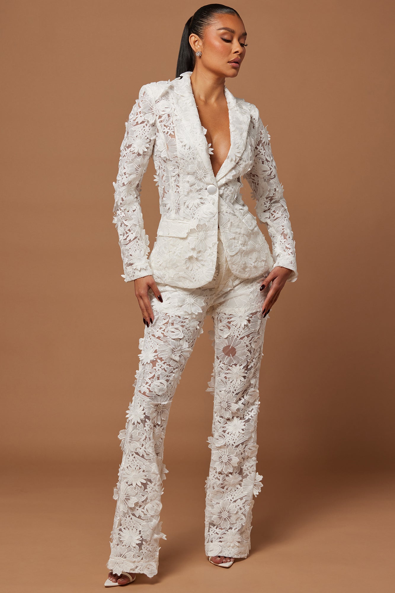 Denise Embroidered Blazer - White