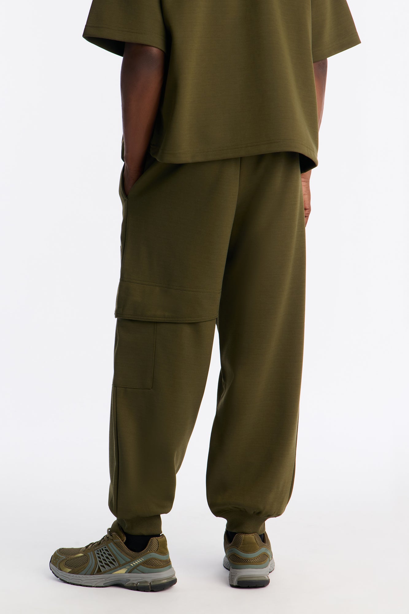 Structured Fleece Embossed Cargo Joggers - Olive