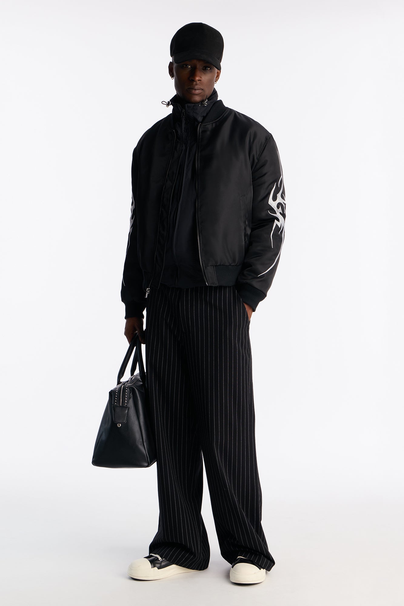 Relaxed Classic Embroidered Bomber Jacket - Black