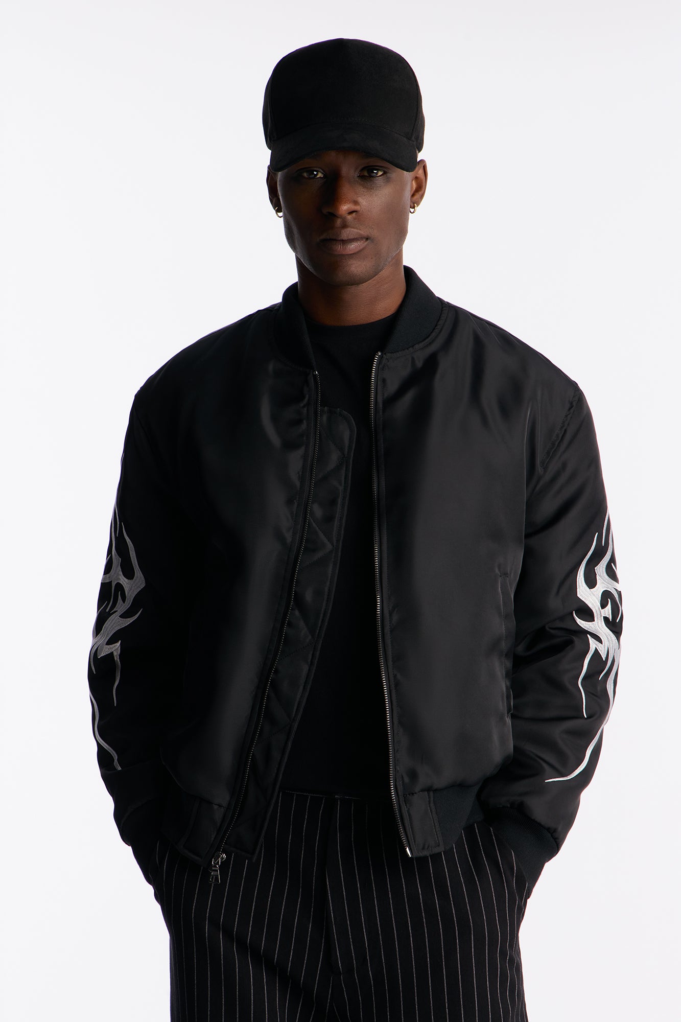Relaxed Classic Embroidered Bomber Jacket - Black