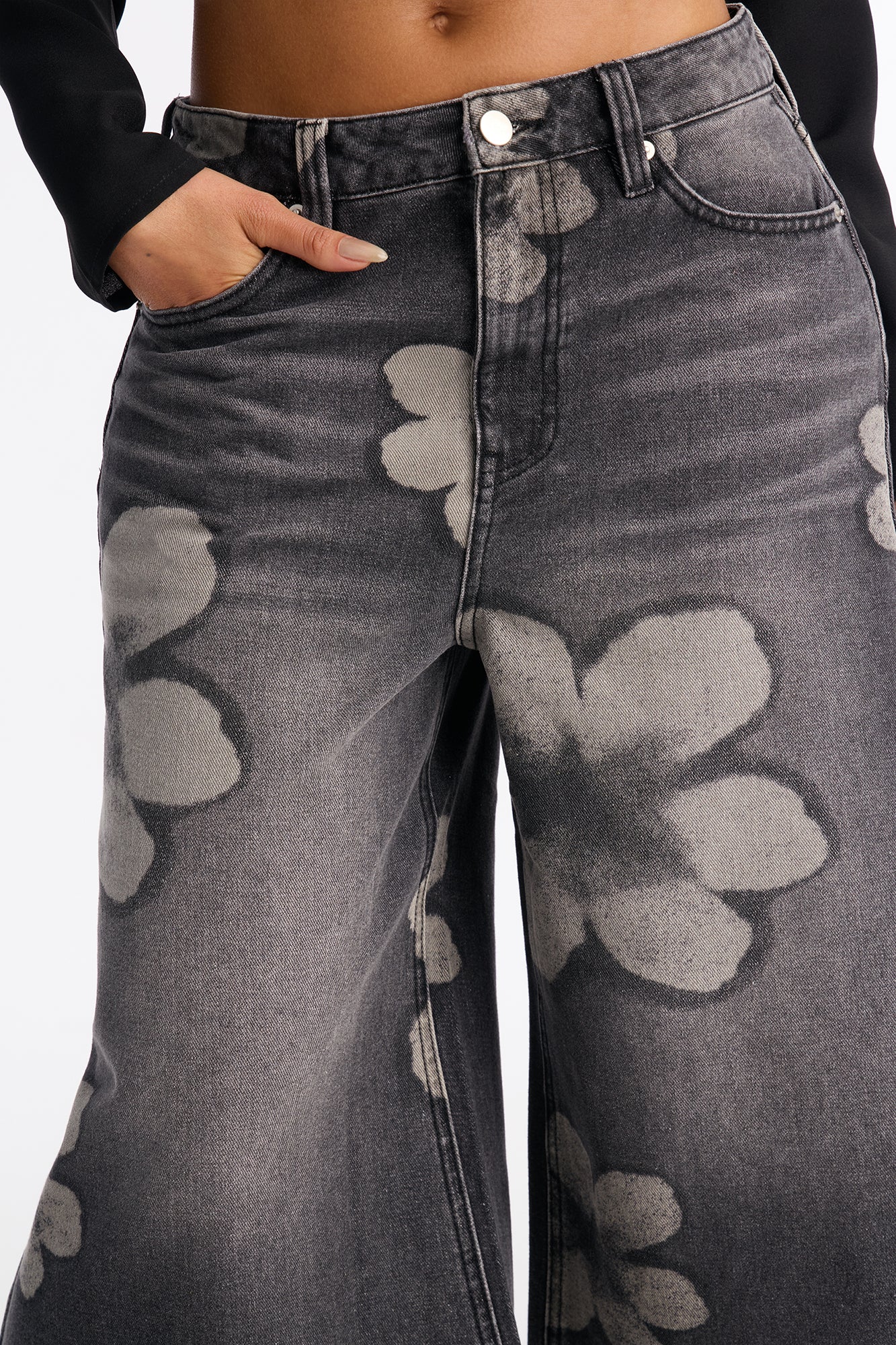 Born To Bloom Wide Leg Culotte Jeans - Black Wash
