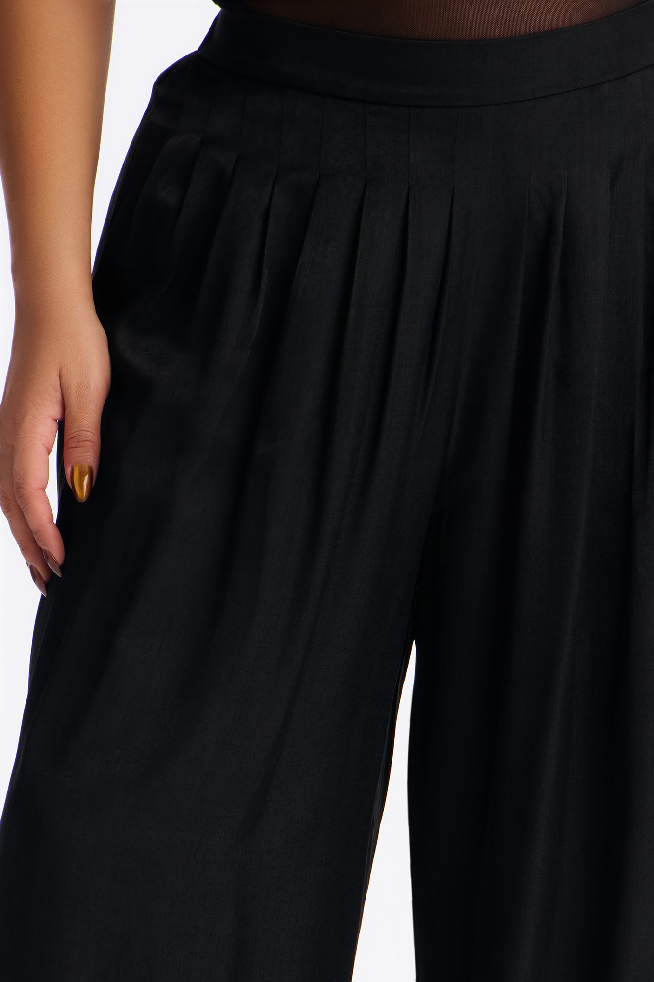 Never Too Much Pleated Balloon Pant 30″ - Black