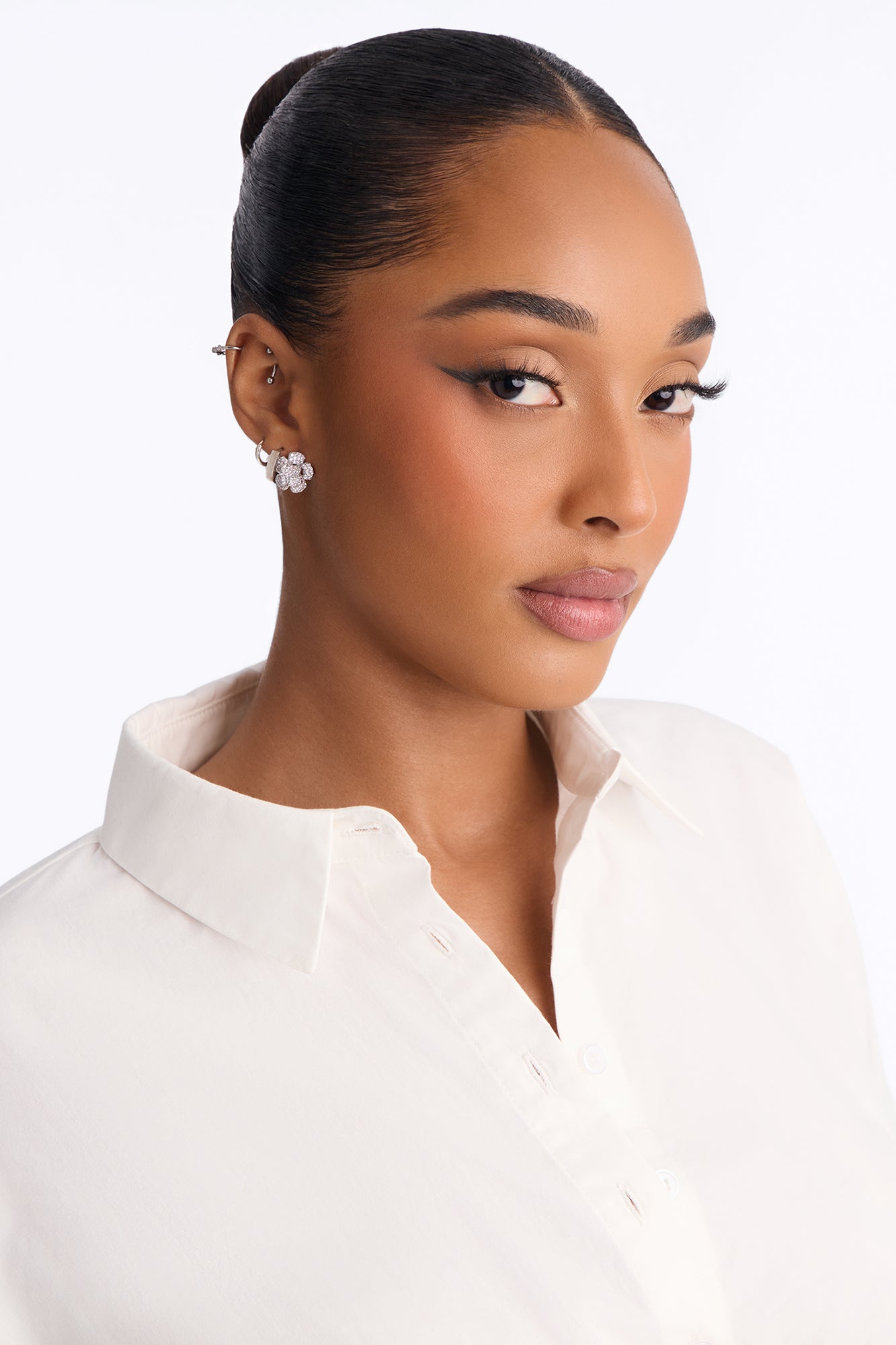 Romance Me Stud Earrings - Silver