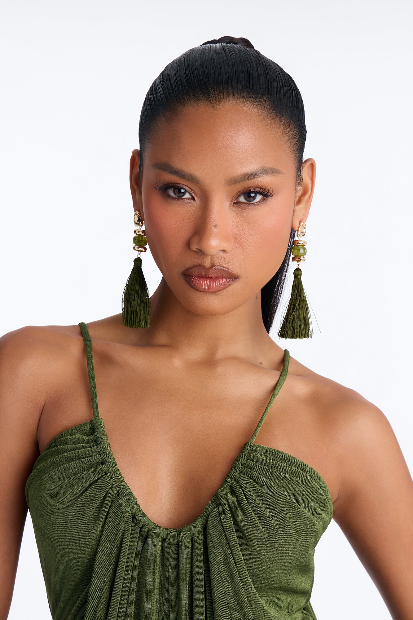 Serving Looks Drop Earrings - Gold/Green