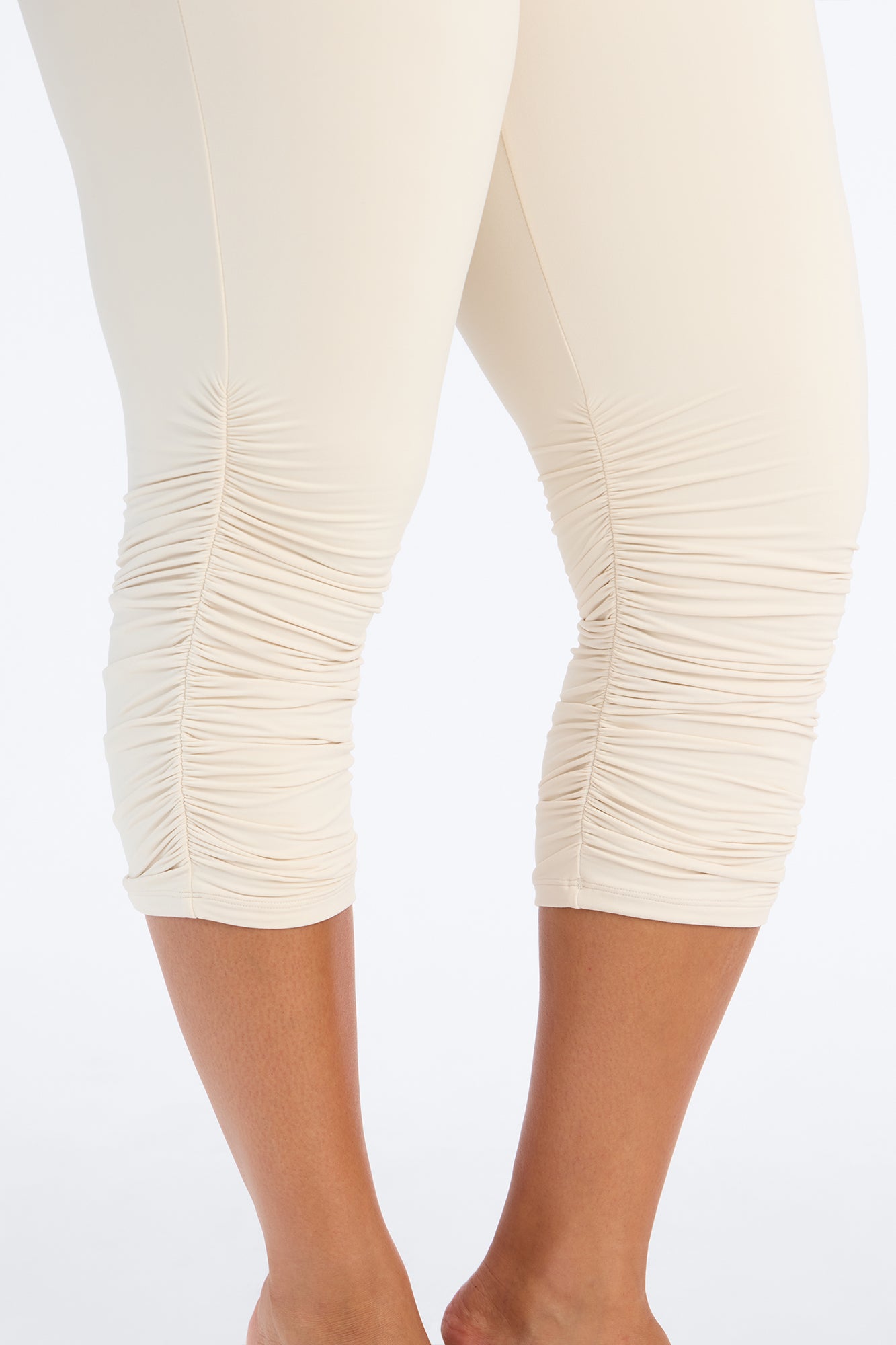 Second Skin Double Lined Ruched Low Rise Capri Legging - Bone