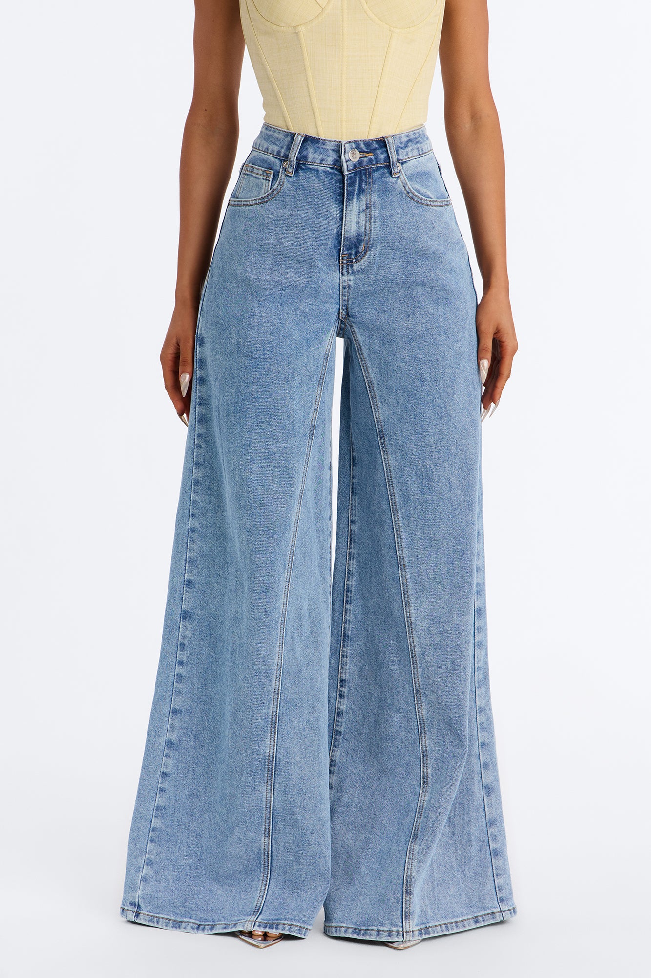 Palermo Nights Stretch Wide Leg Jeans - Light Wash