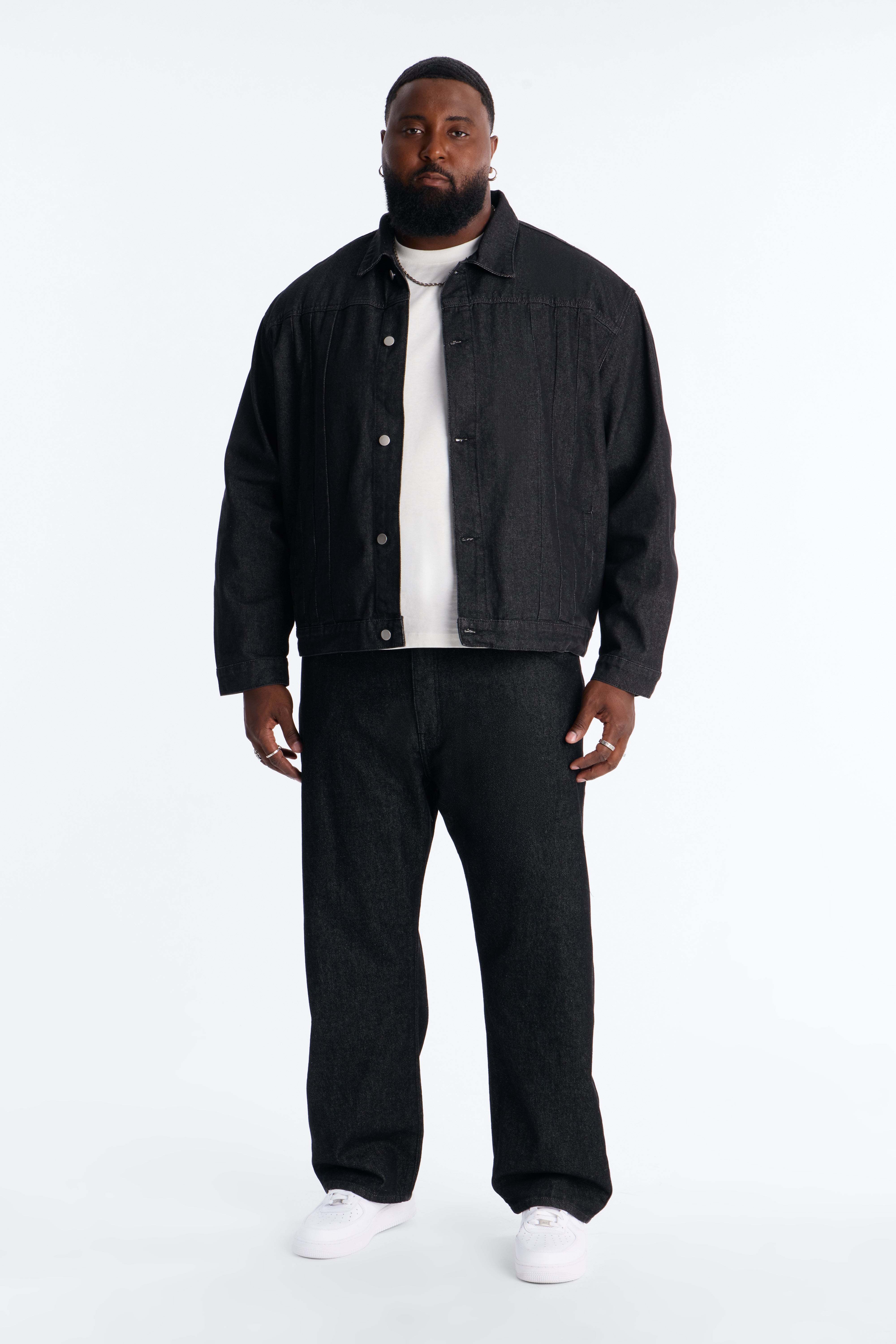 Linear Lock Denim Trucker Jacket - Black