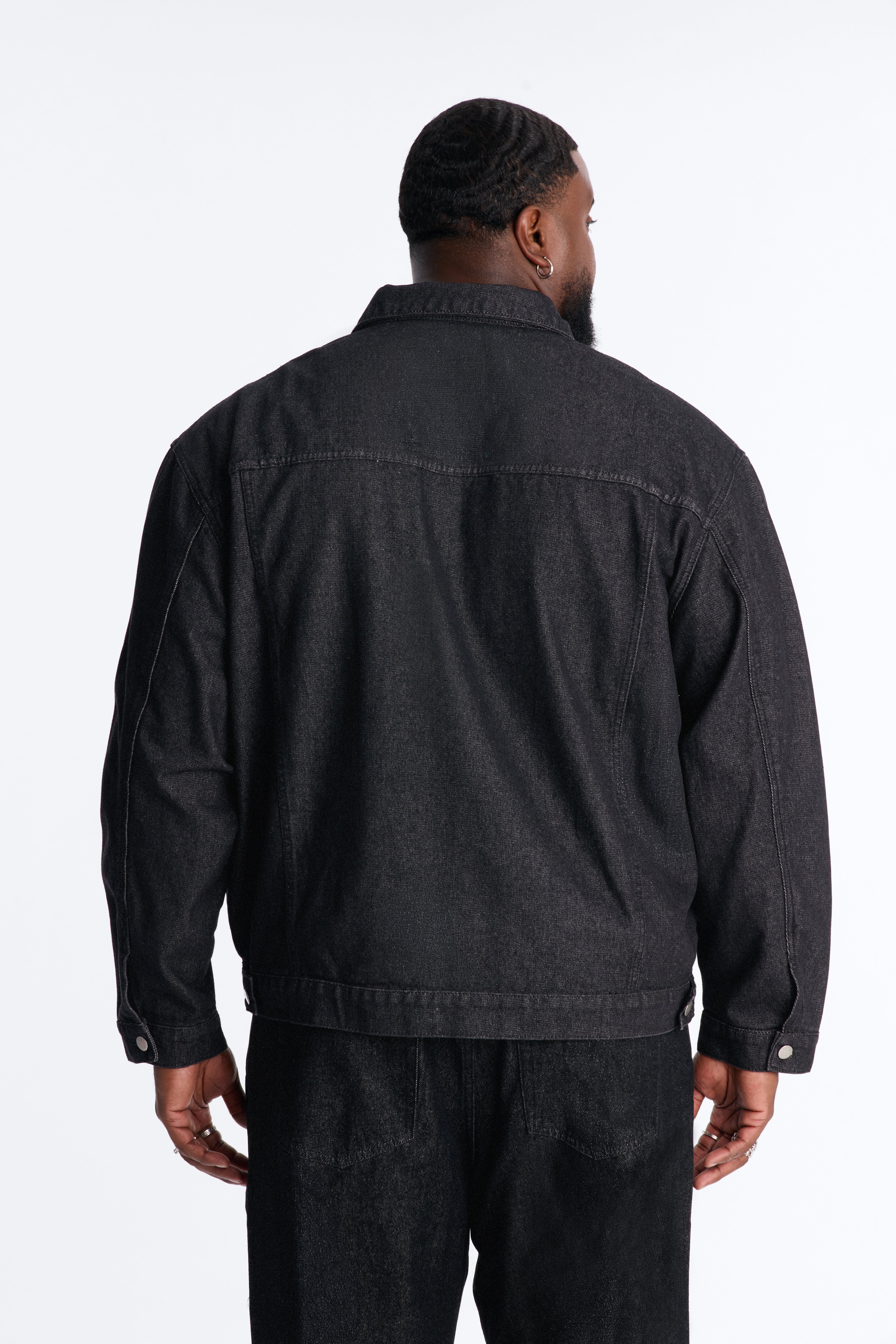 Linear Lock Denim Trucker Jacket - Black