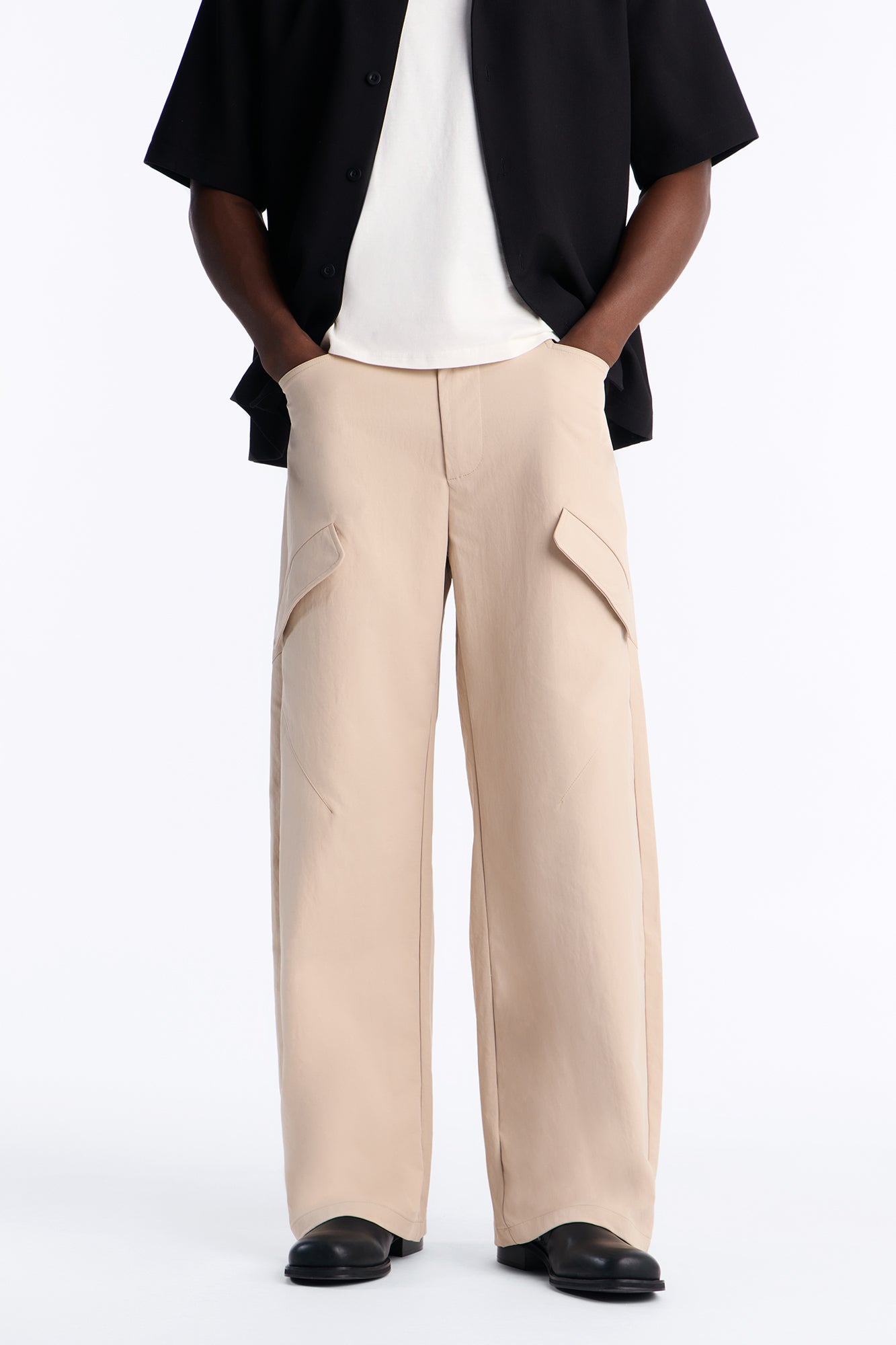 Cargo Wide Leg Tech Pant - Taupe