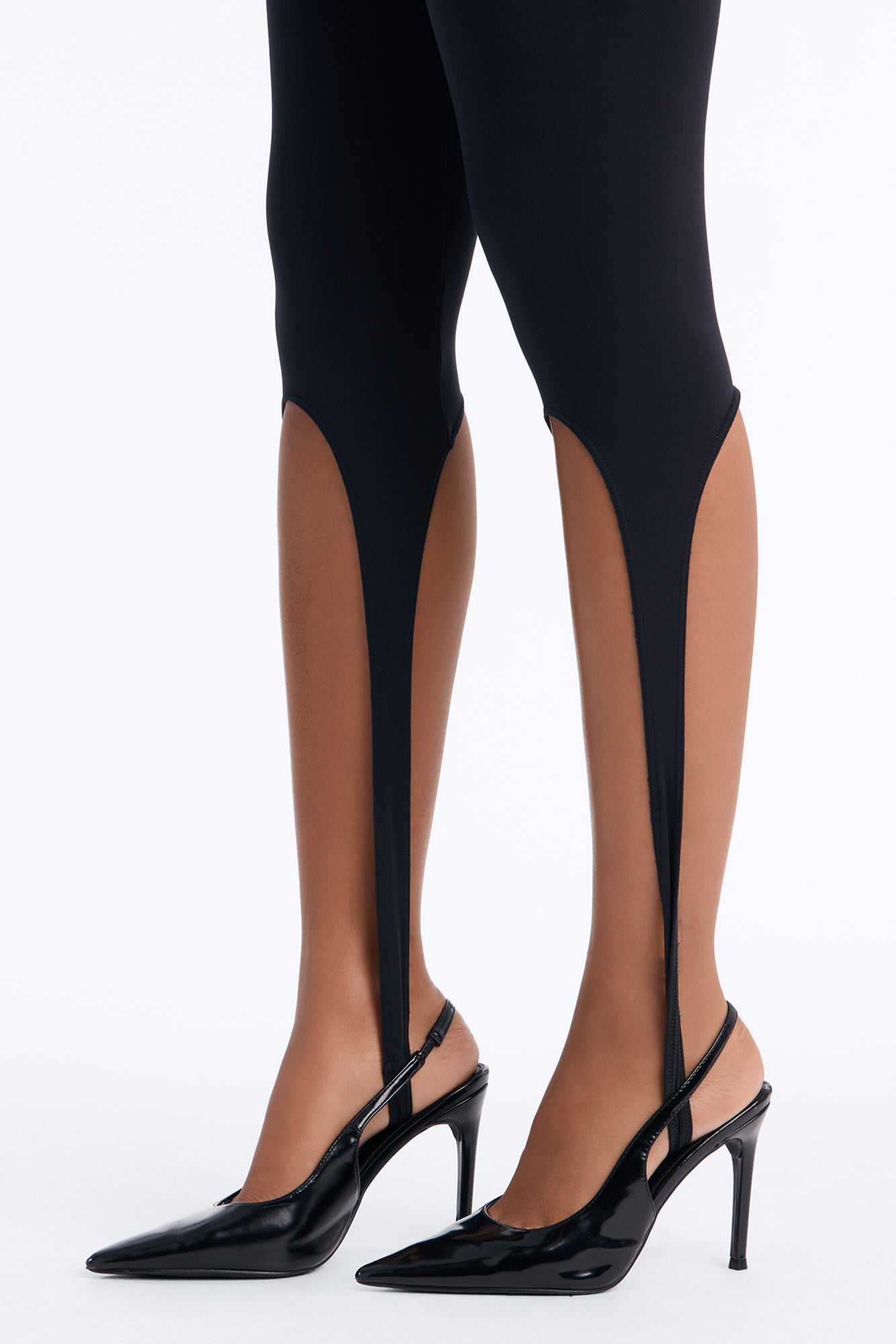 Always Tea Exaggerated Stirrup Leggings - Black