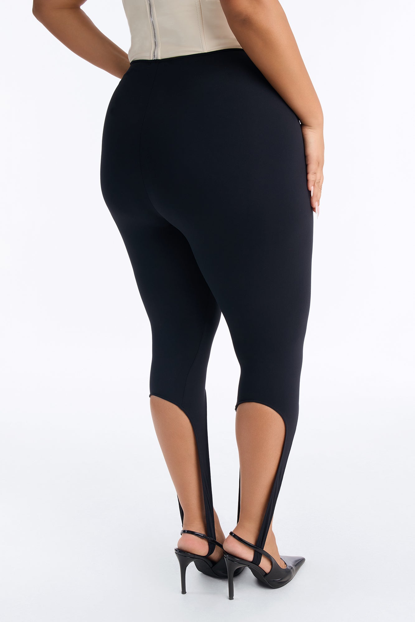 Always Tea Exaggerated Stirrup Leggings - Black