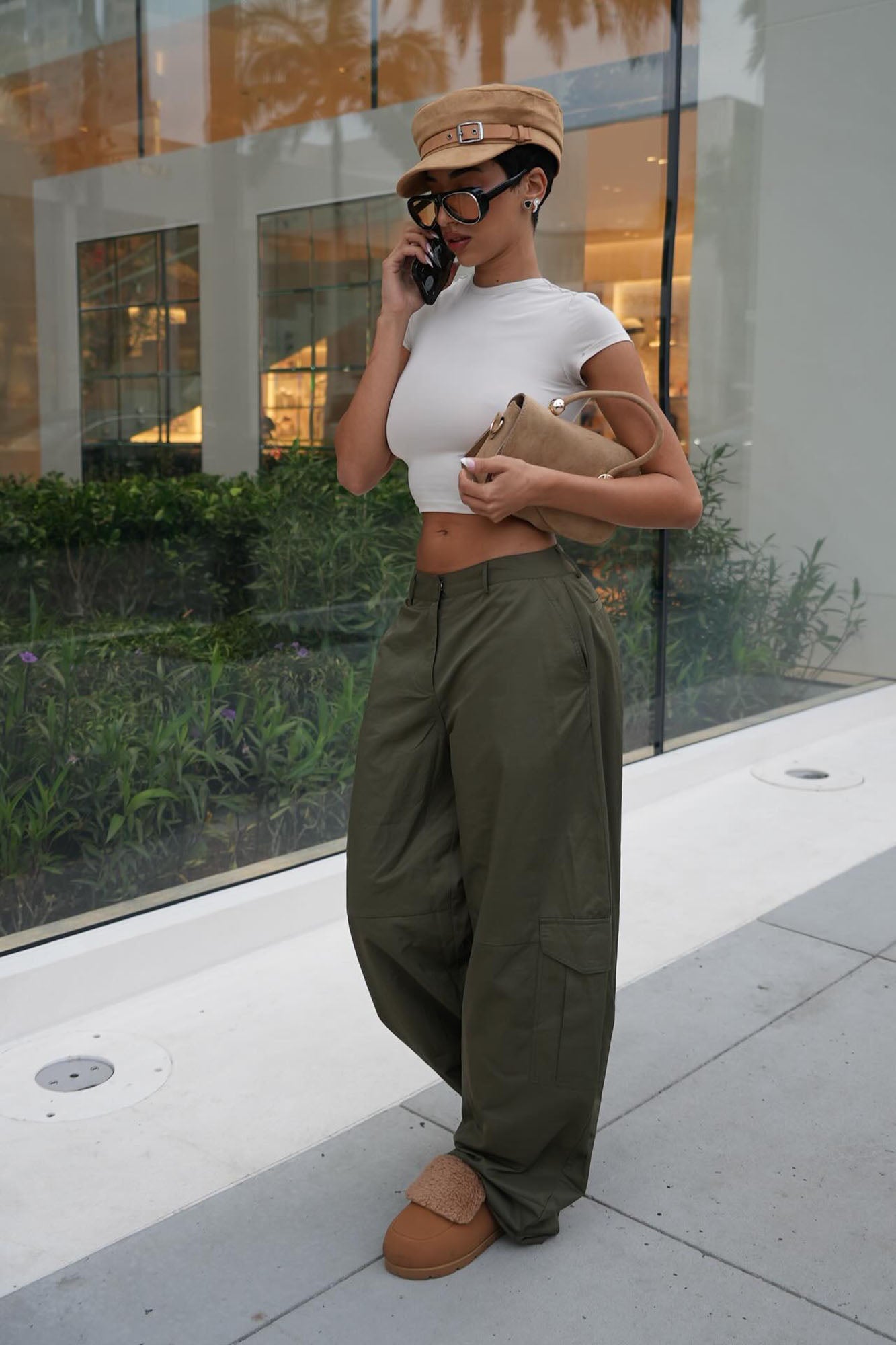 Amania Windbreaker Cargo Pant - Olive