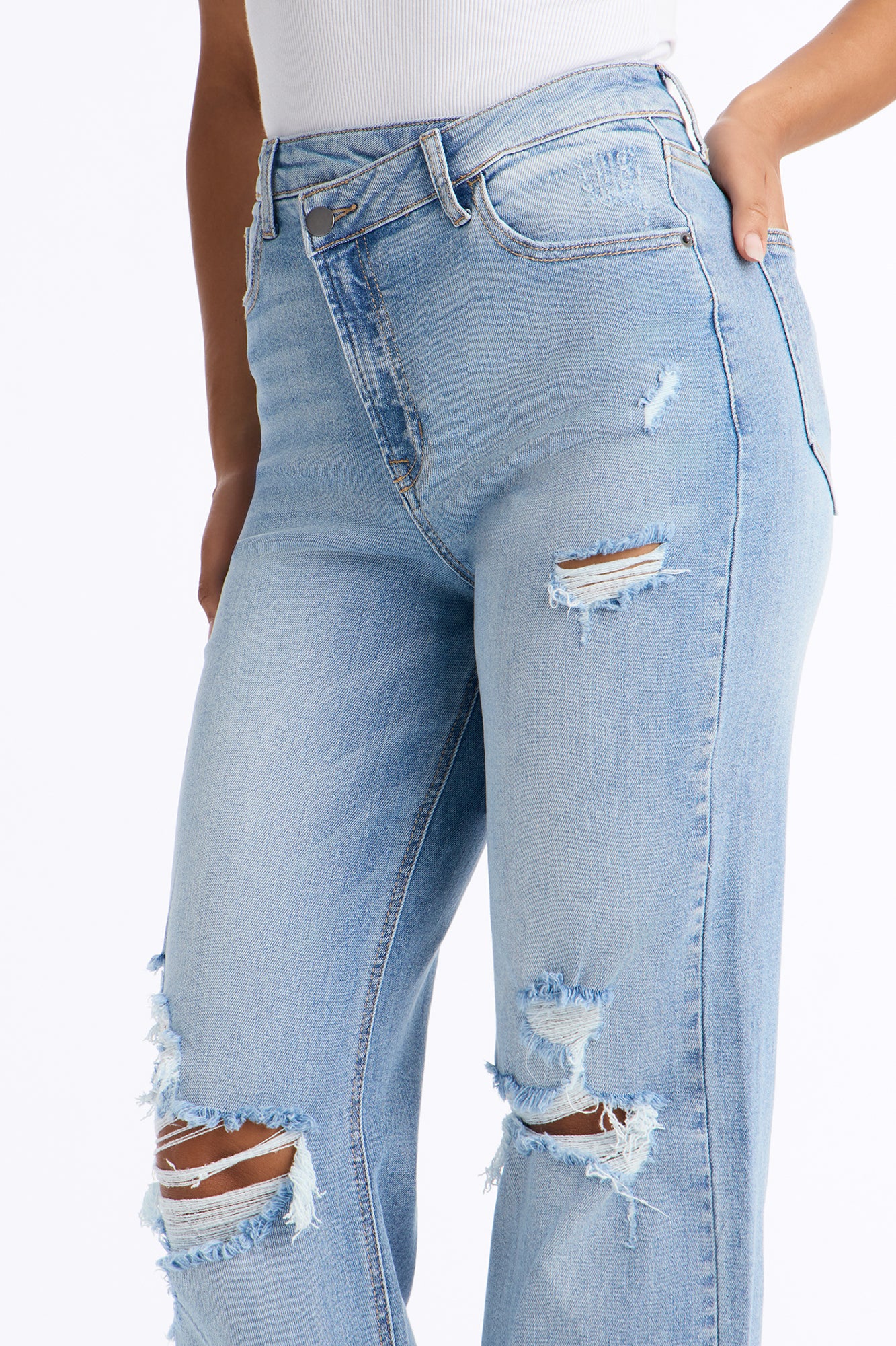 Tall Iconic Crossover Straight Leg Jeans - Light Wash