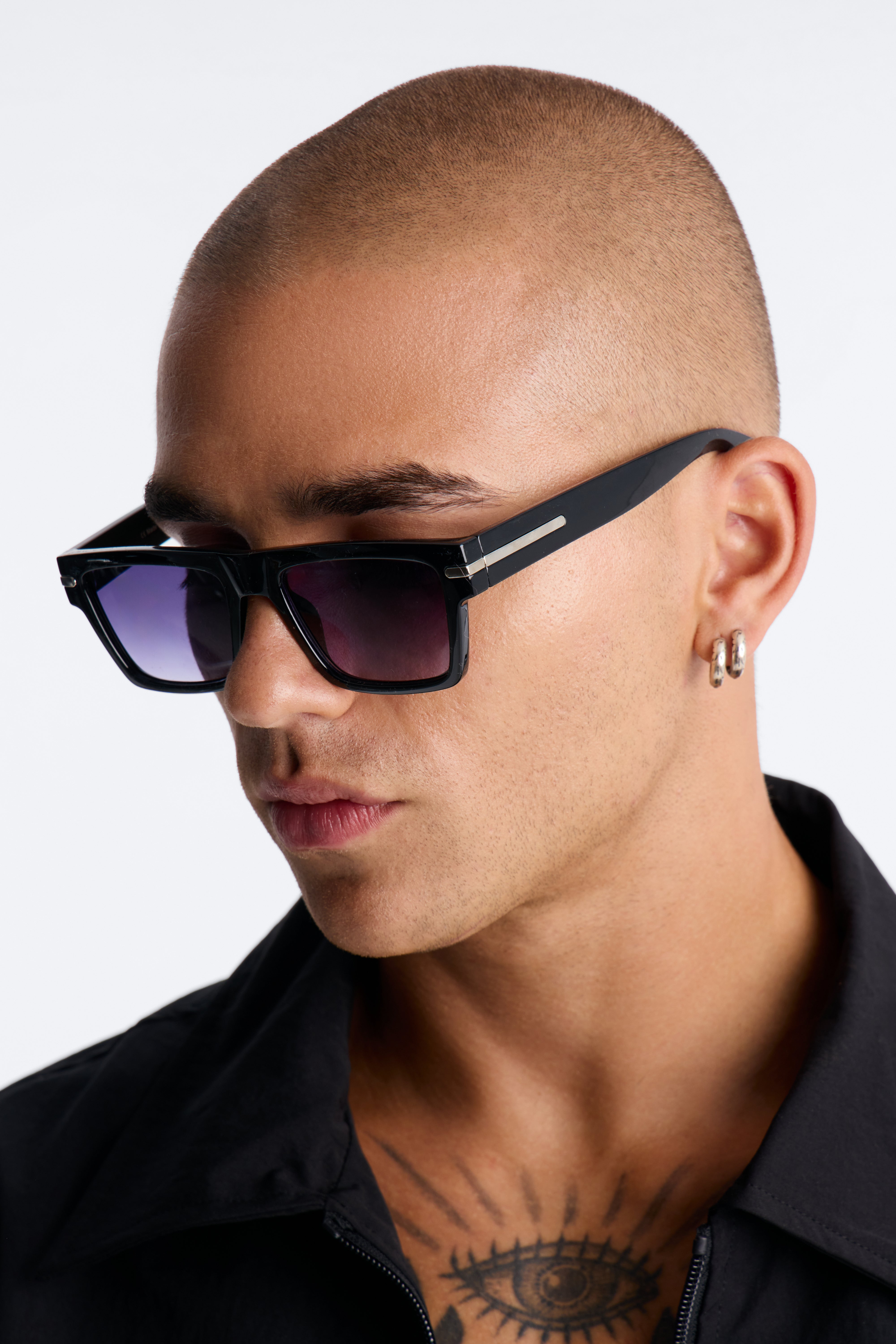 One Man Show Square Frame Sunglasses - Black/Black