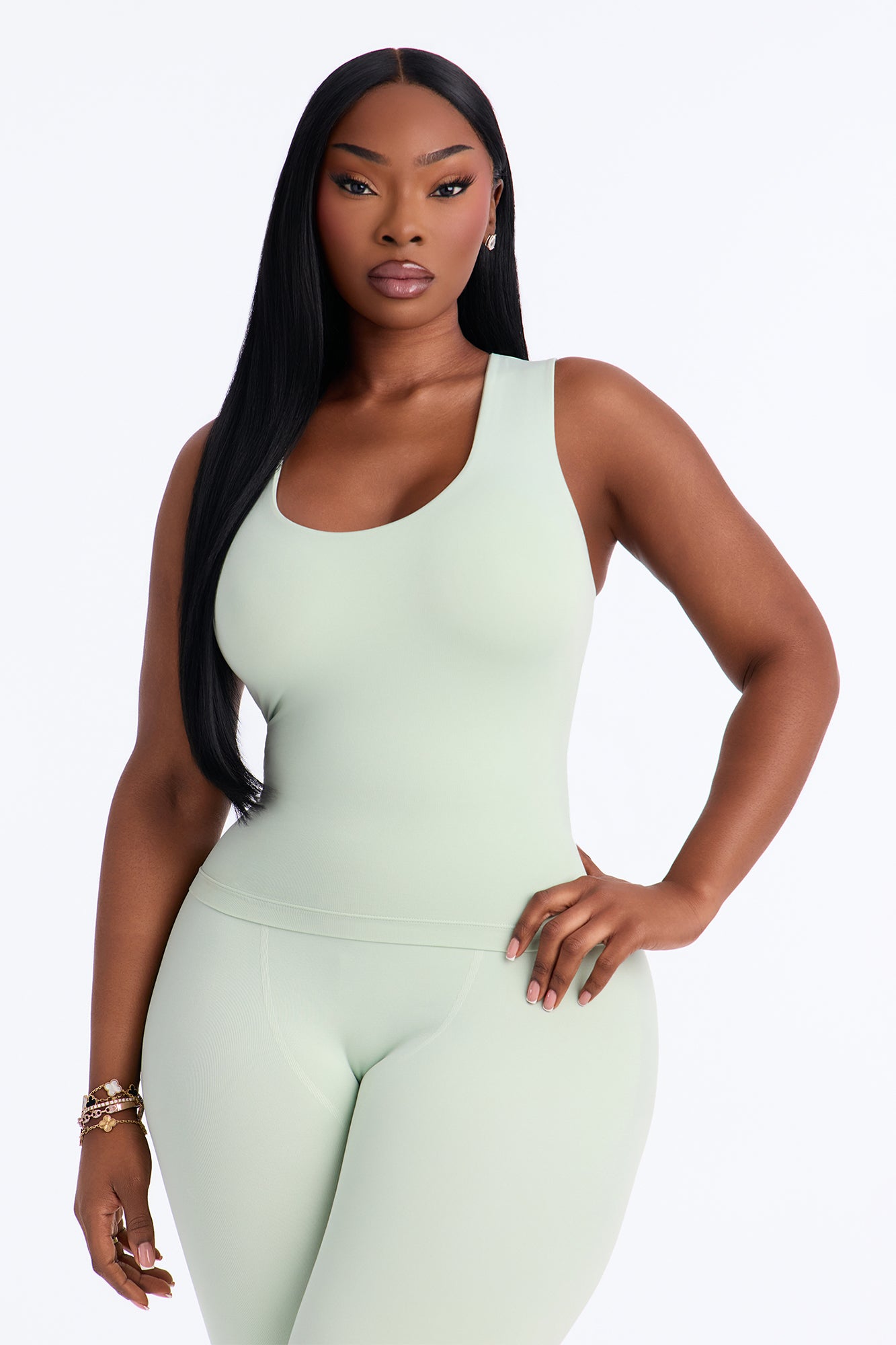 Seamless Smooth Double Lined U Neck Tank Top - Mint