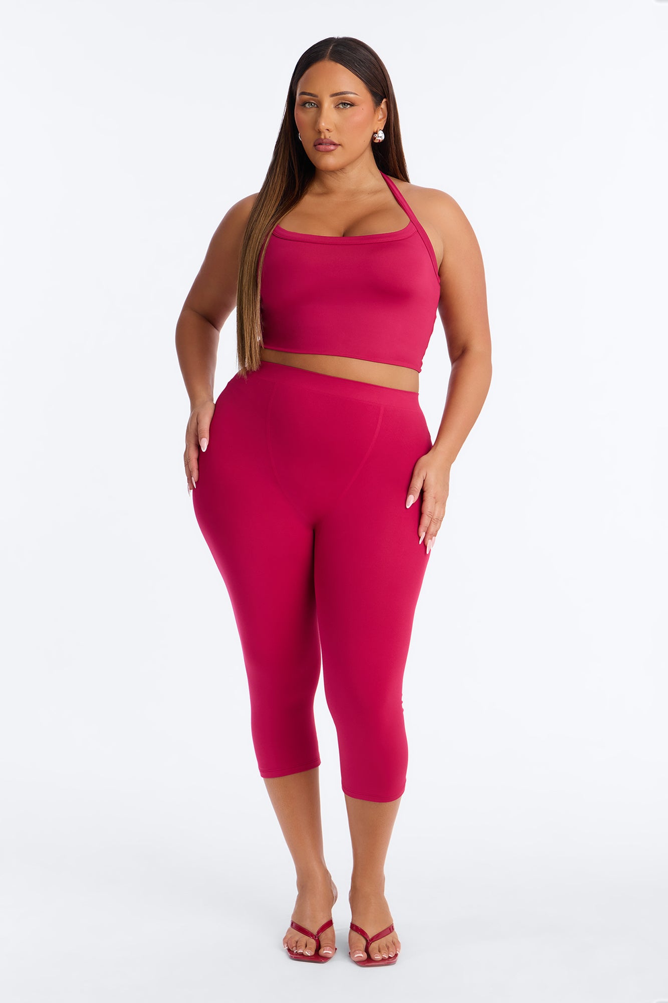 Seamless Smooth Double Lined Capri Pant - Raspberry
