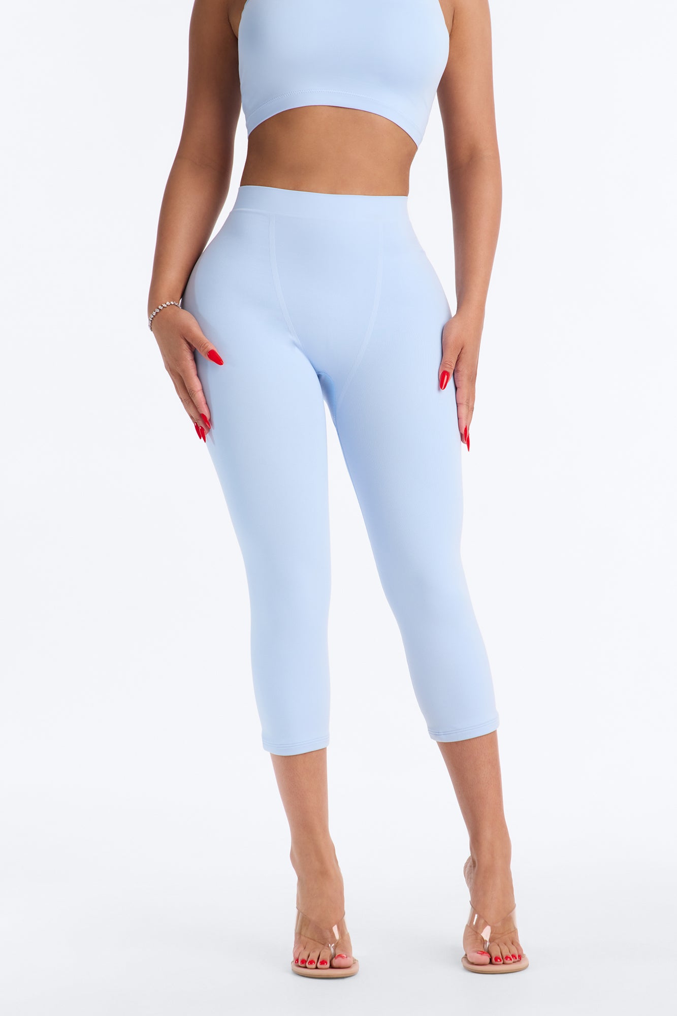 Seamless Smooth Double Lined Capri Pant - SkyBlue