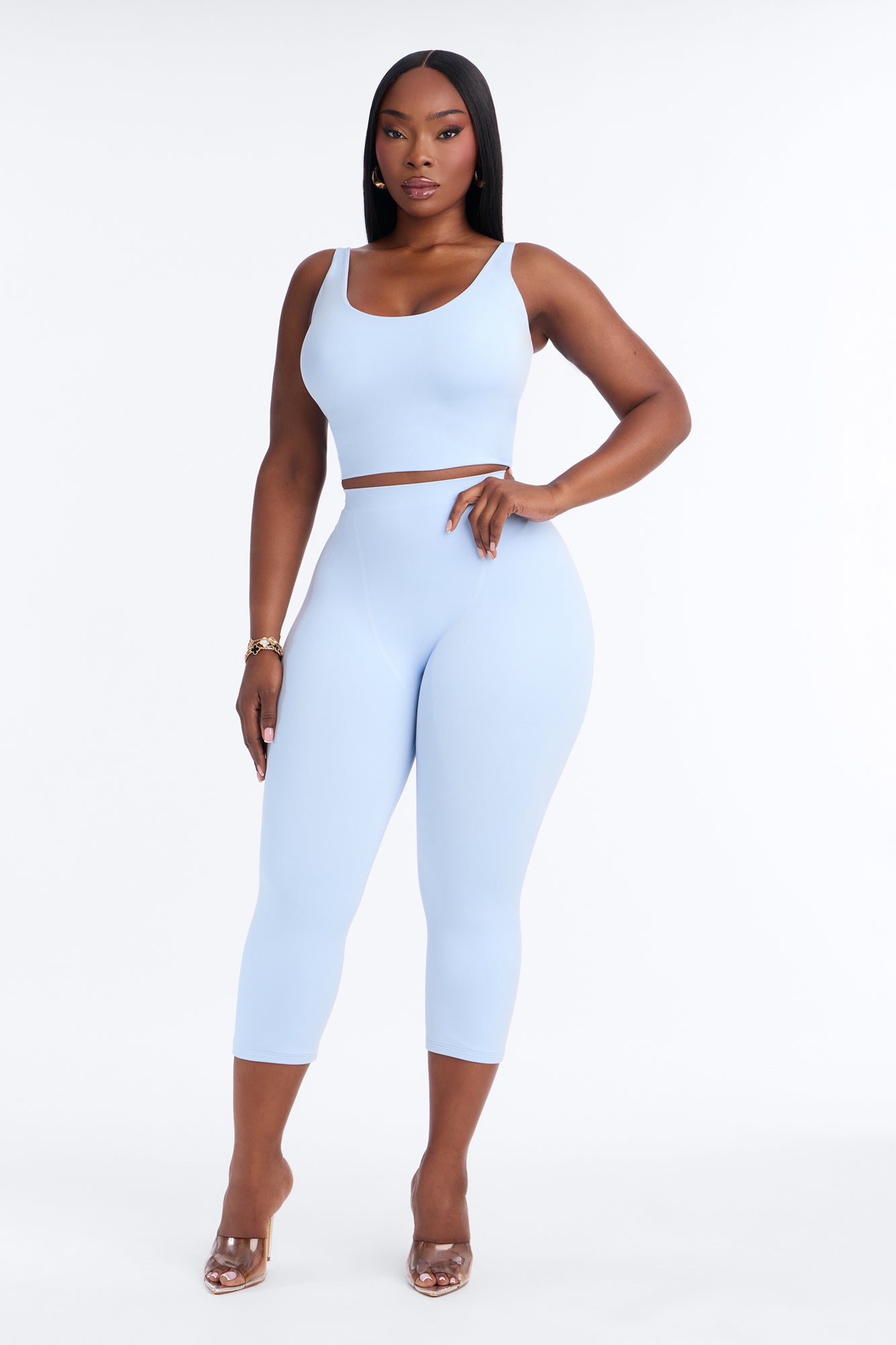 Seamless Smooth Double Lined Capri Pant - SkyBlue