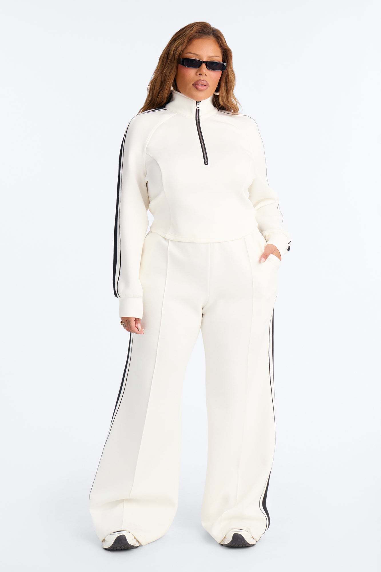 Made To Move Scuba Quarter Zip Pant Set - Off White