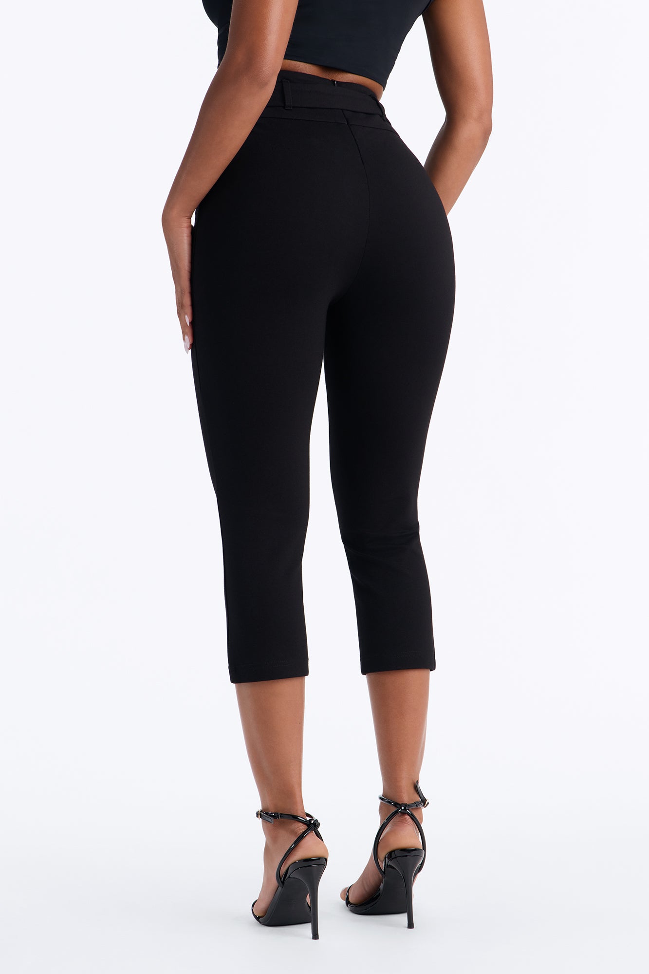 Kailany High Rise Capri Skinny Pant - Black