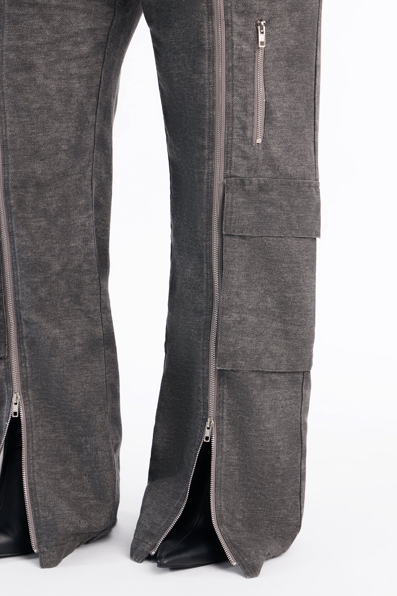 Jordyn Low Rise Washed Zipper Wide Leg Pant - Charcoal