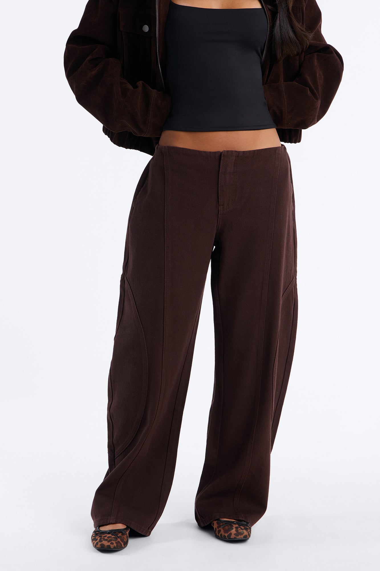 Maliah Low Rise Twill Barrel Leg Pants - Chocolate