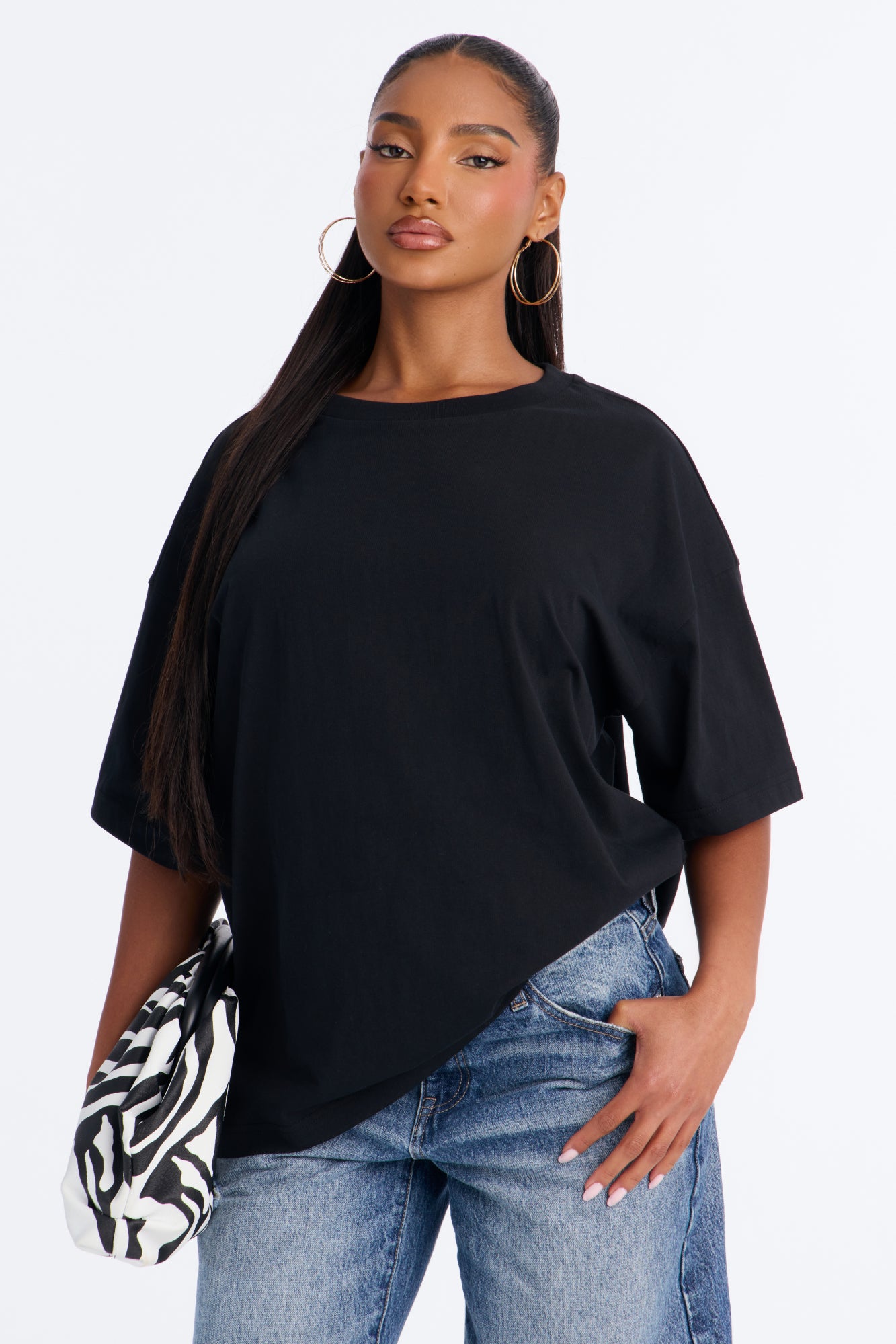 100% Premium Cotton Short Sleeve Boyfriend T-Shirt - Black