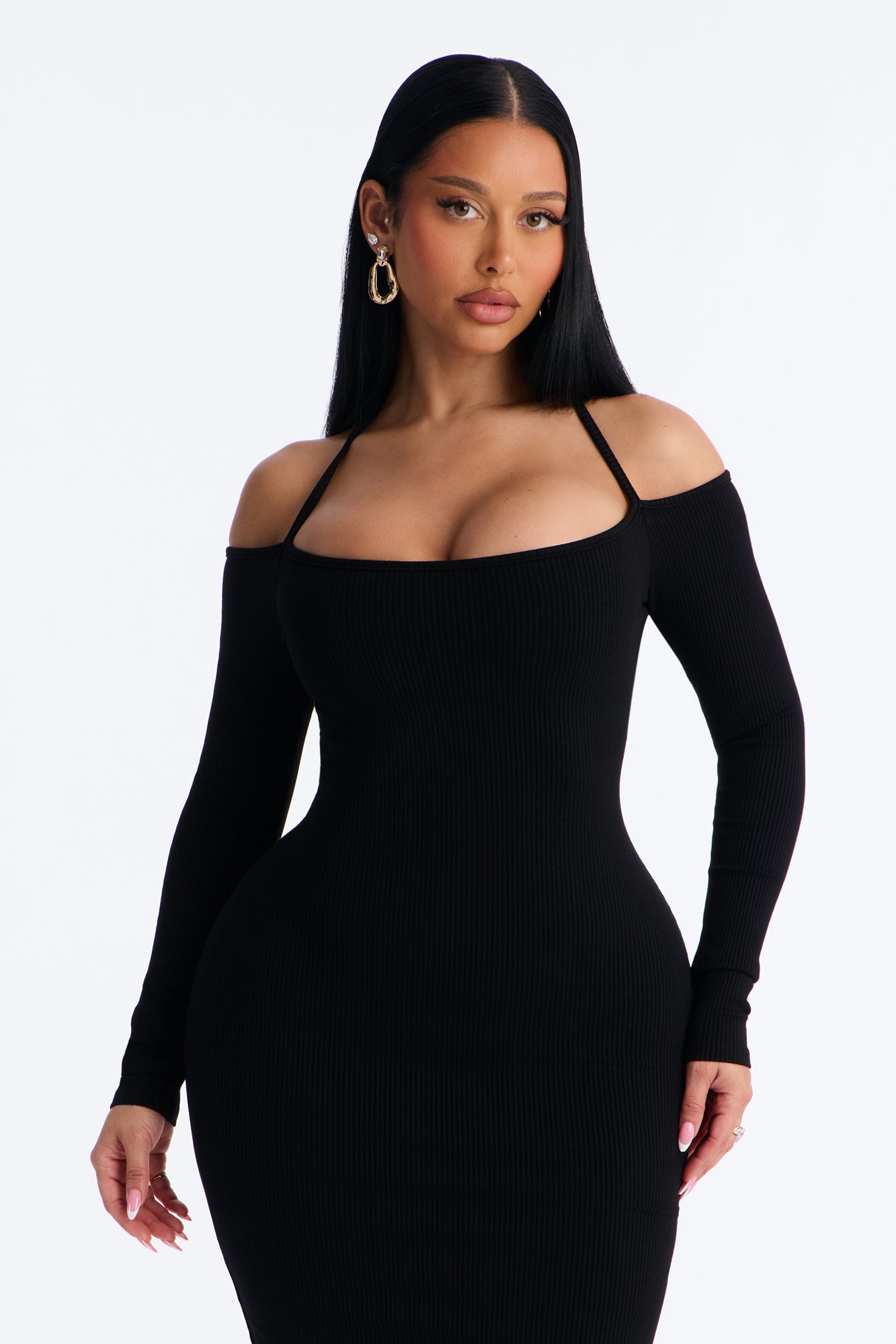 Sariyah Snatched Midi Dress - Black