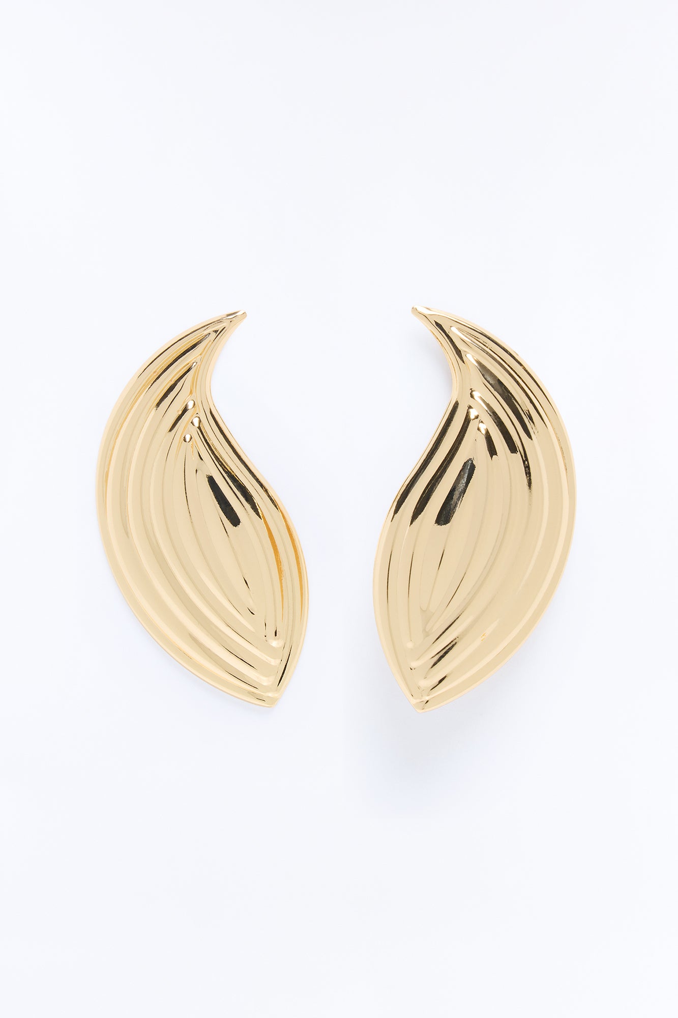 Make Me Feel Drop Earrings - Gold