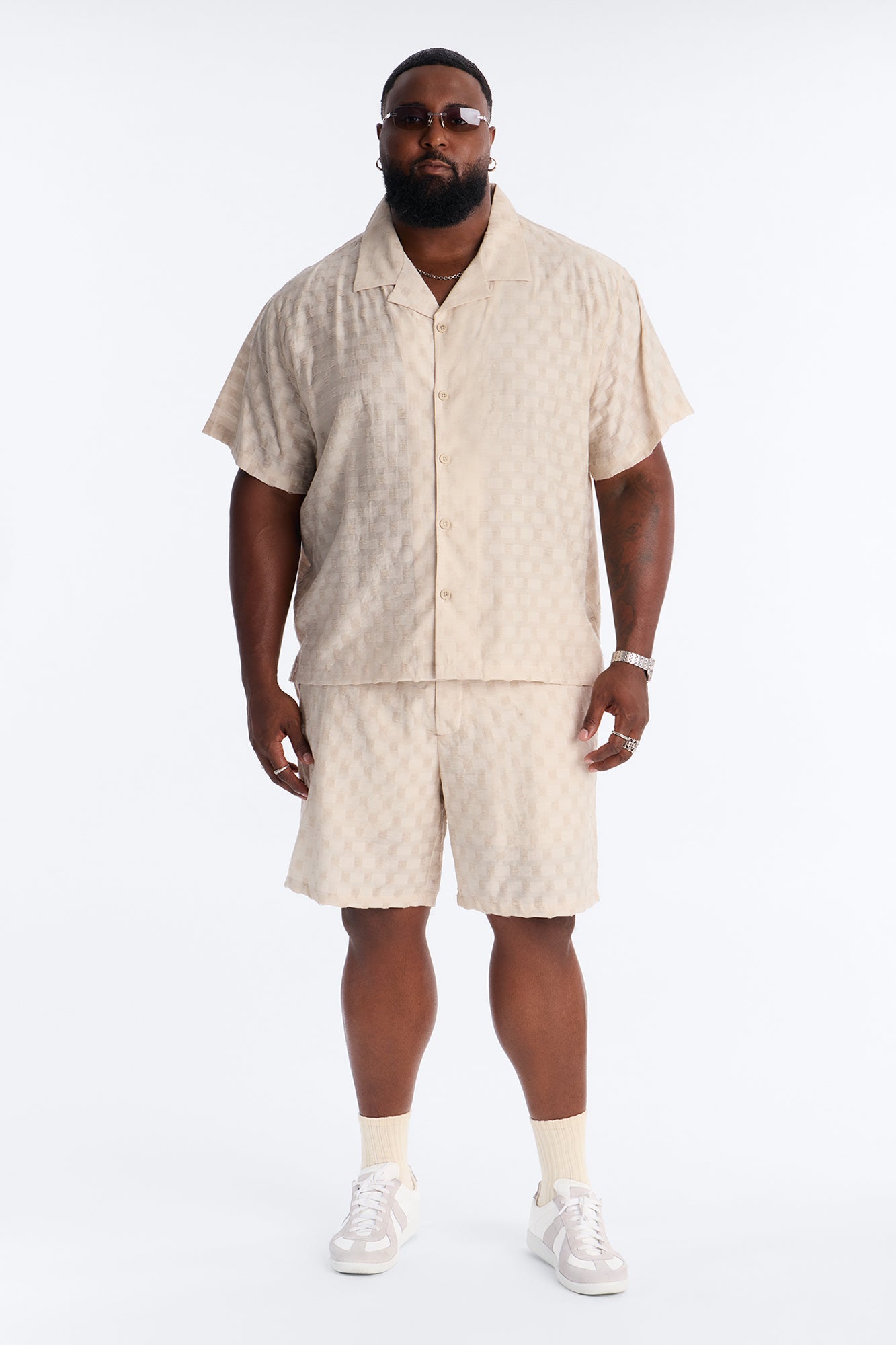 Hazy Textured Checkered Relaxed Short - Taupe