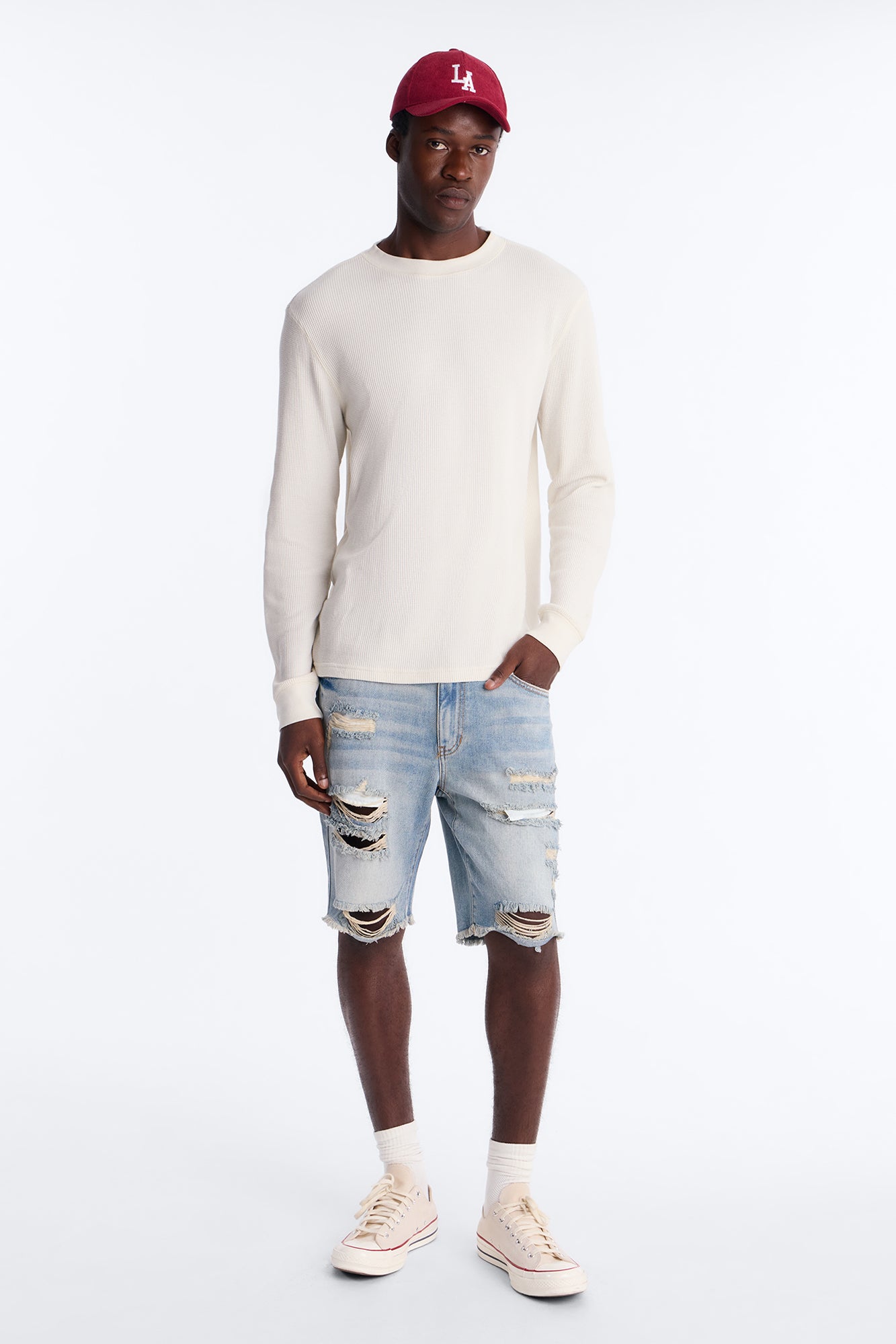 Back To It Distressed Raw Hem Slim Denim Shorts - Light Wash