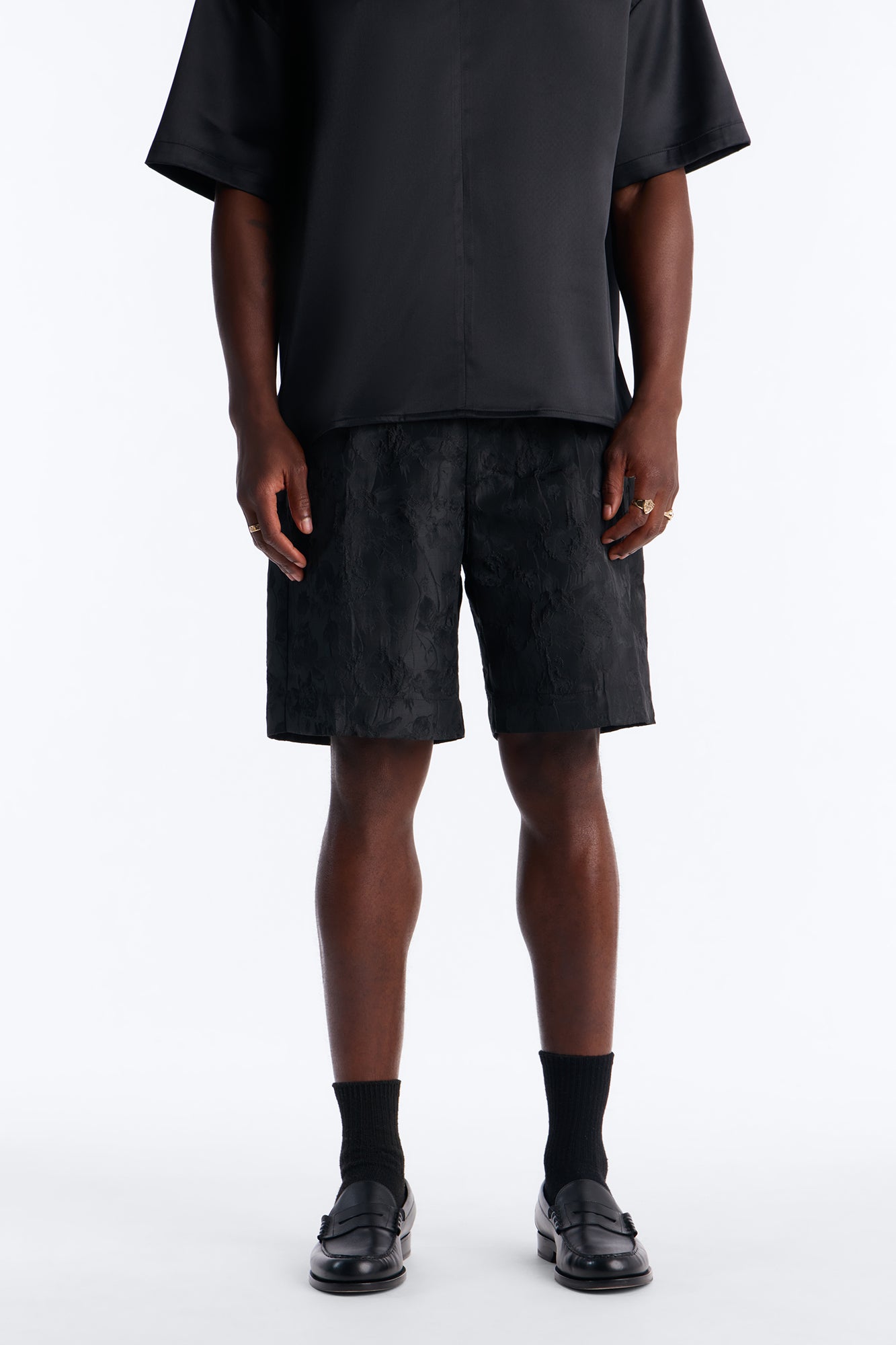Straight Rose Mirage Short - Black