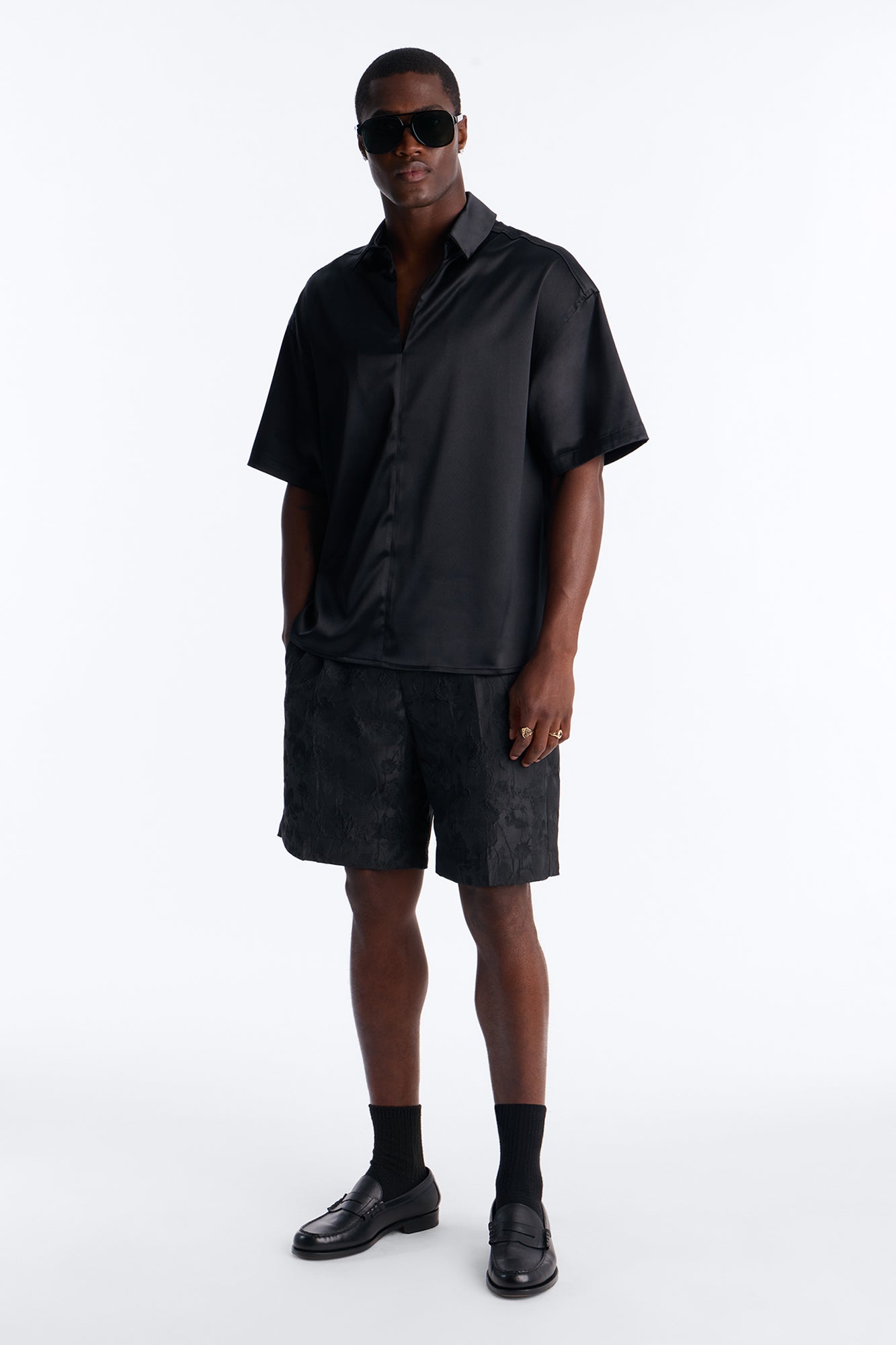 Straight Rose Mirage Short - Black