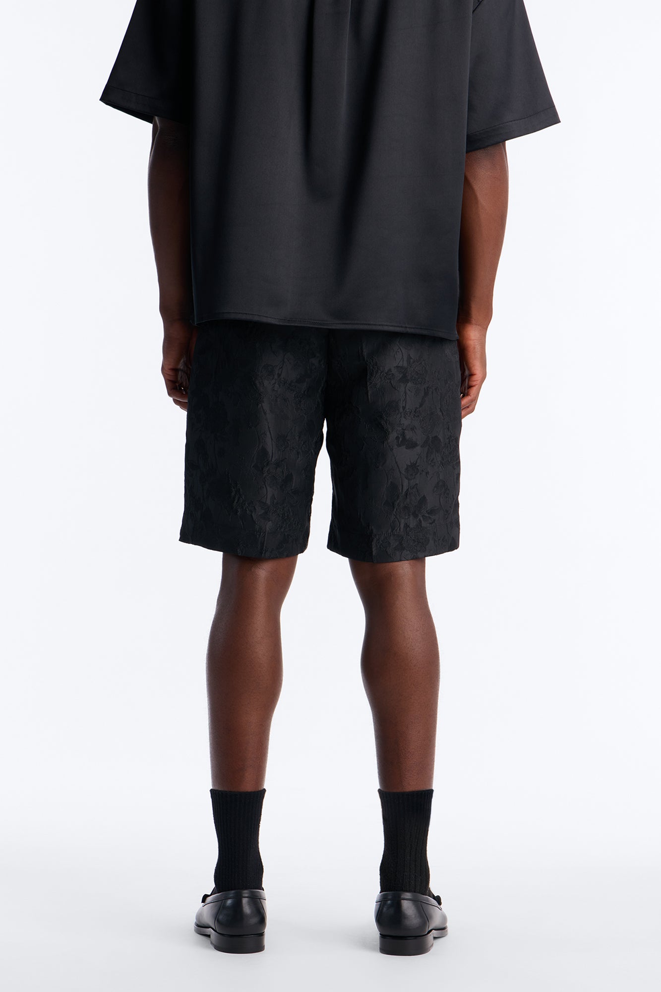 Straight Rose Mirage Short - Black