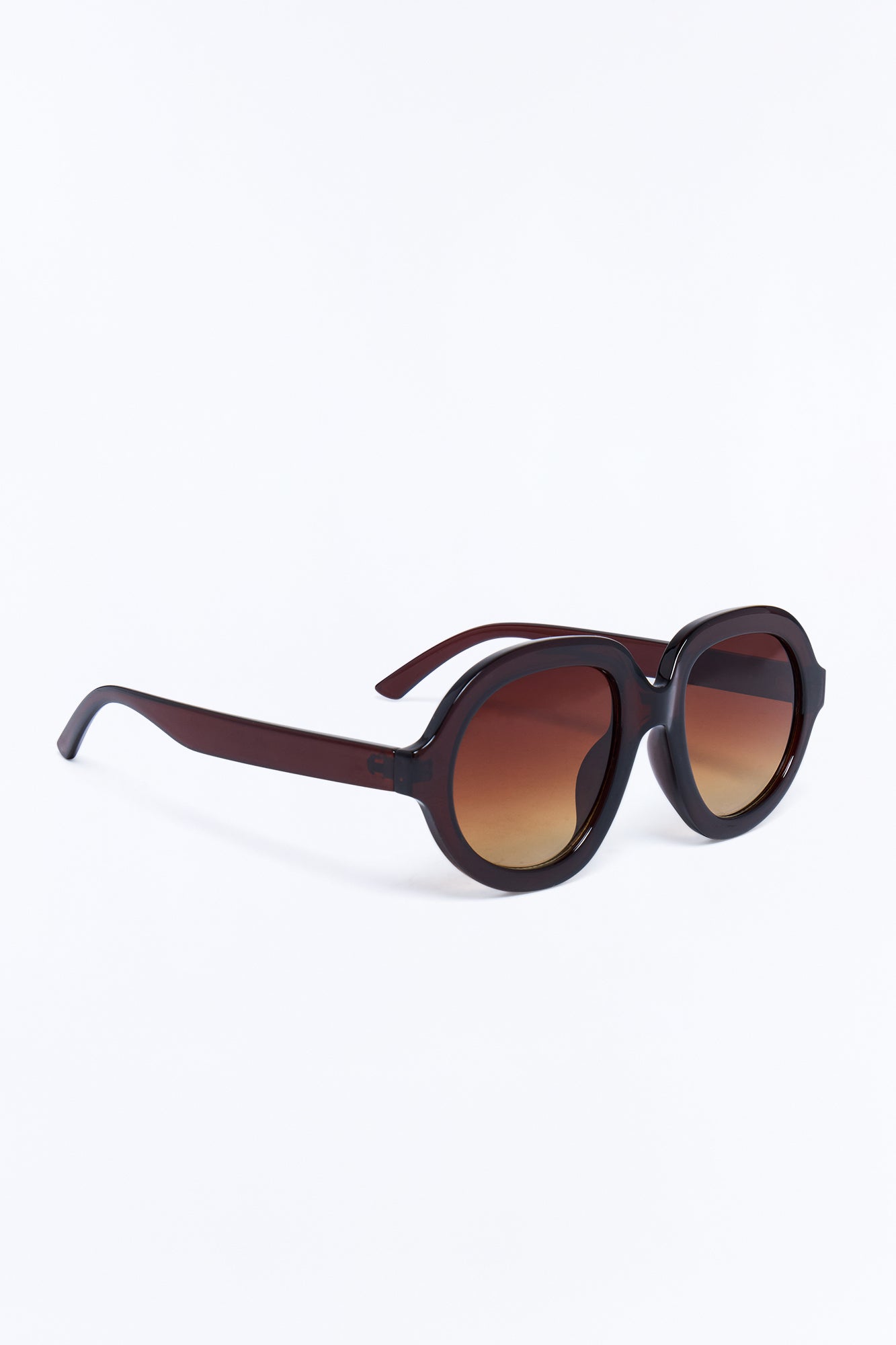 Funk Town Round Sunglasses - Brown