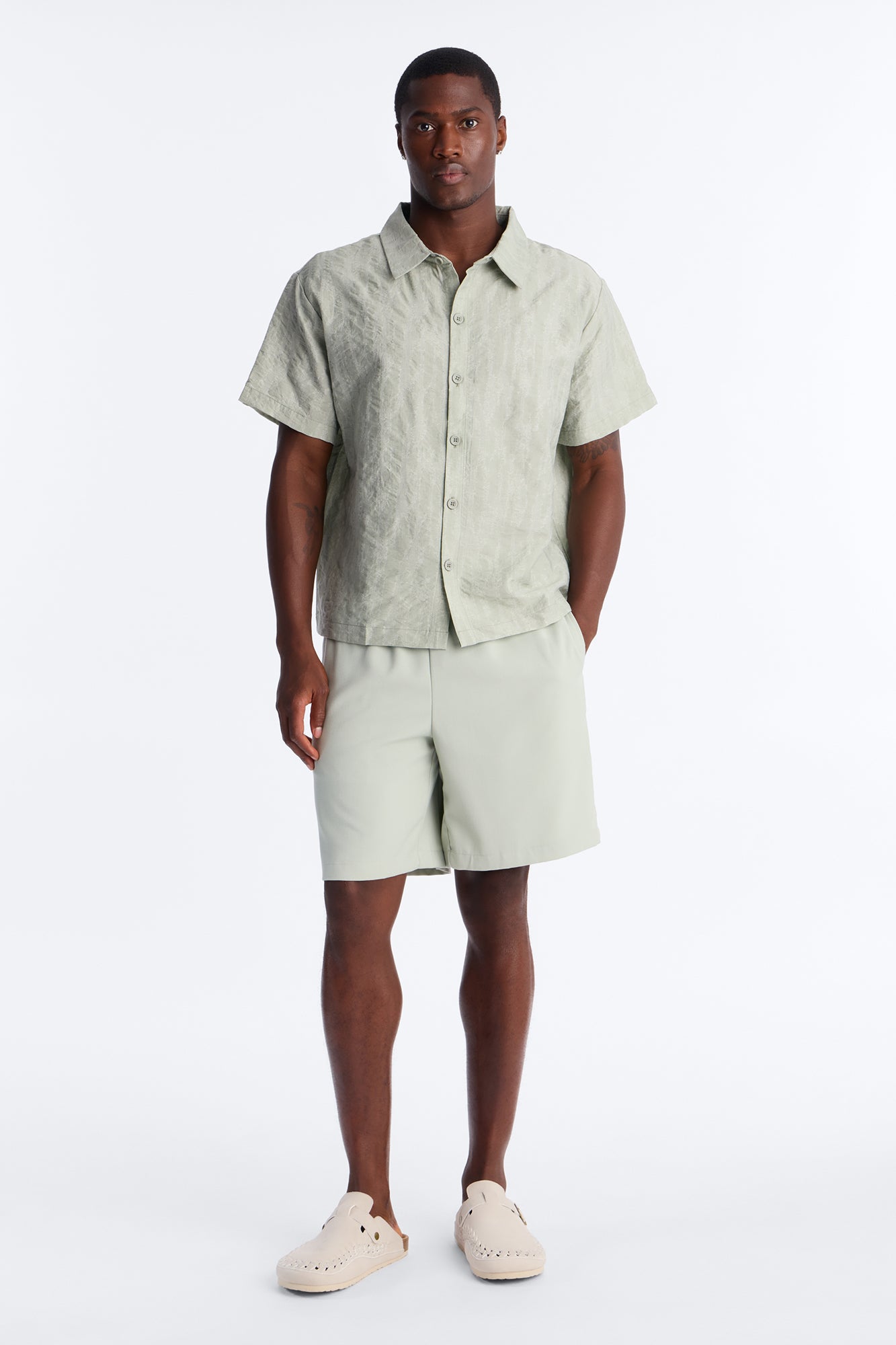 Savanna Textured Button Up Shirt - Sage