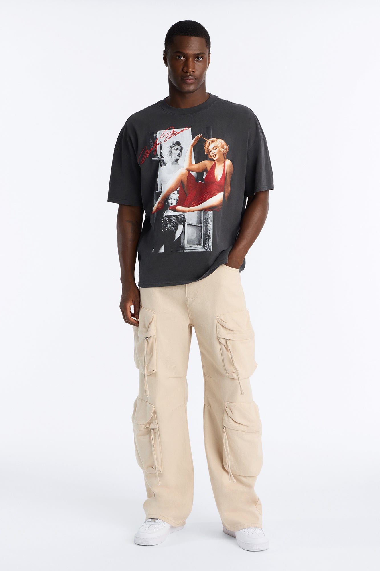 Marilyn Monroe Vintage Boxy Short Sleeve Tee - Black